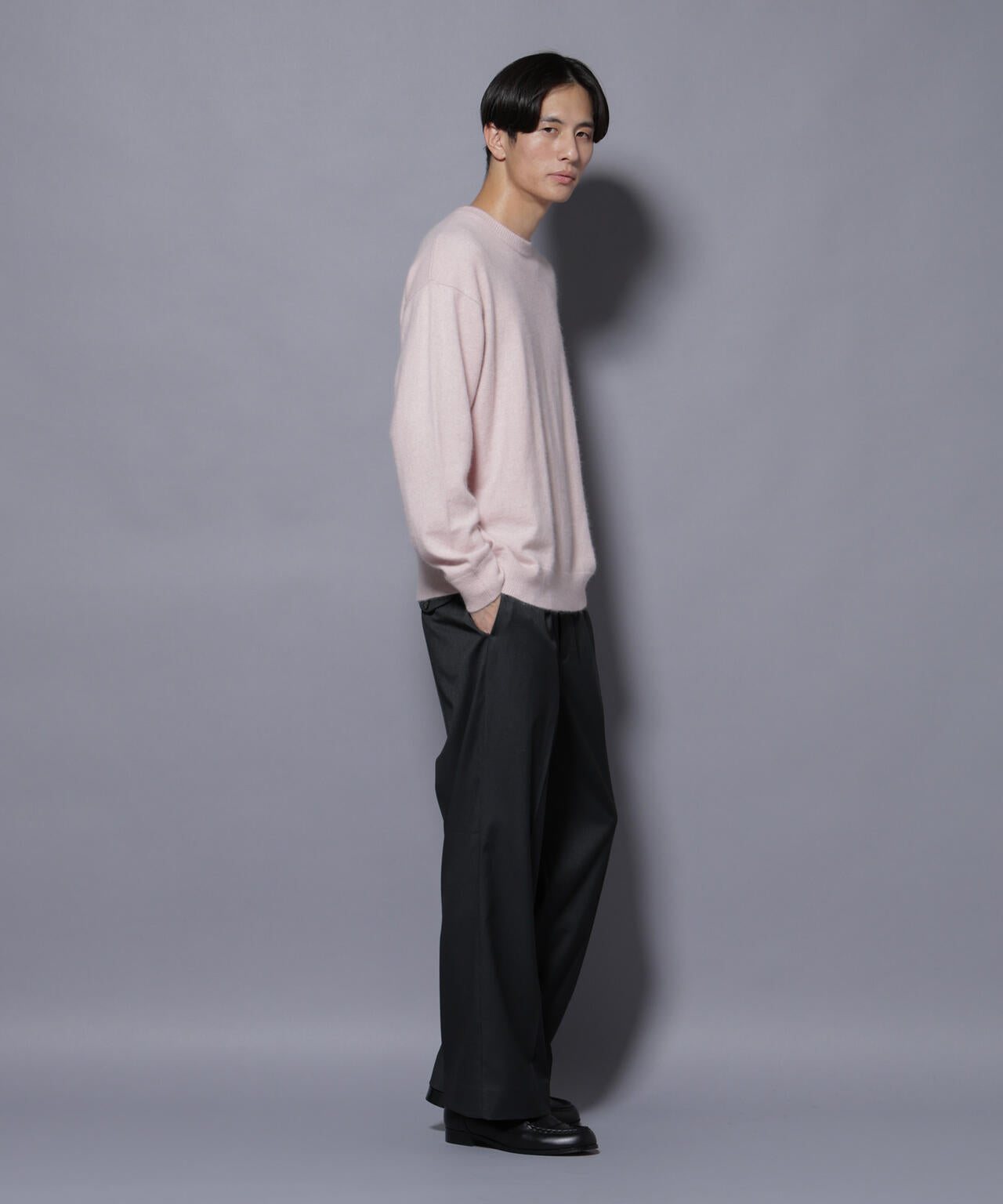 アンゴラ混ライトクルーネックニット 6685222226