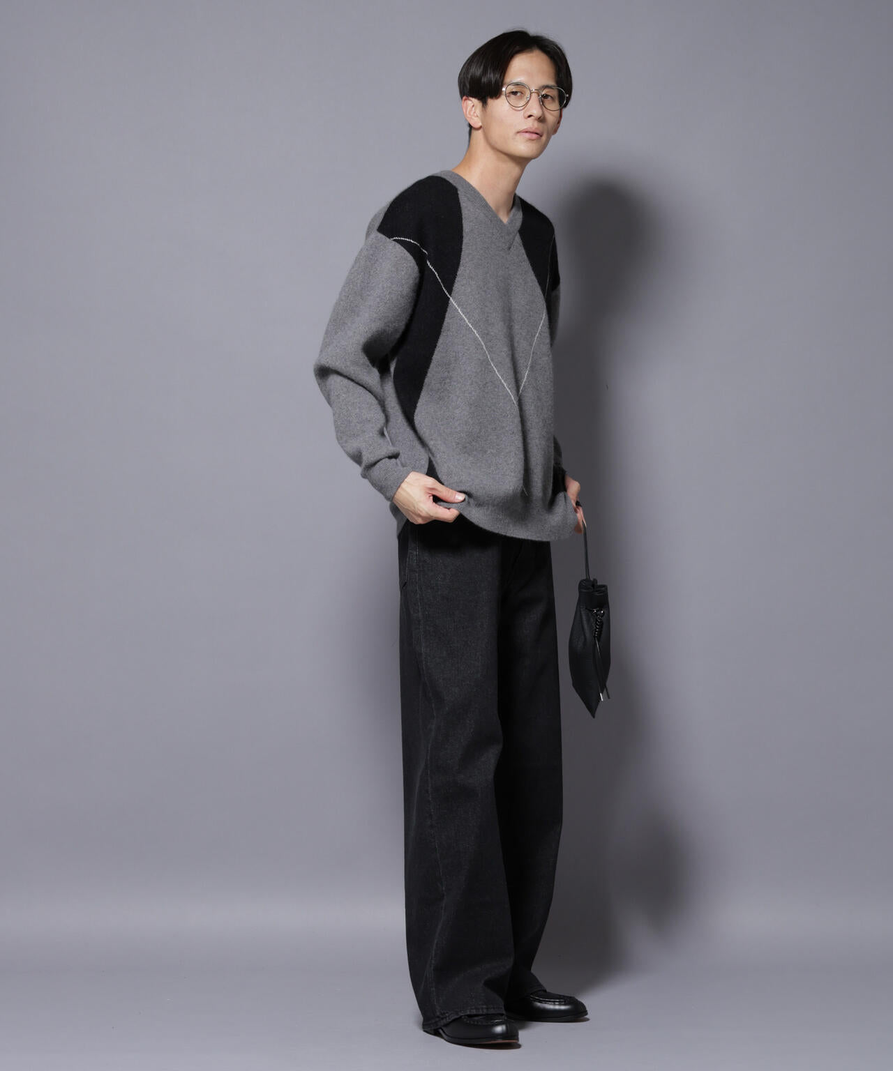 アンゴラ混アーガイルVネックニット 6685222227