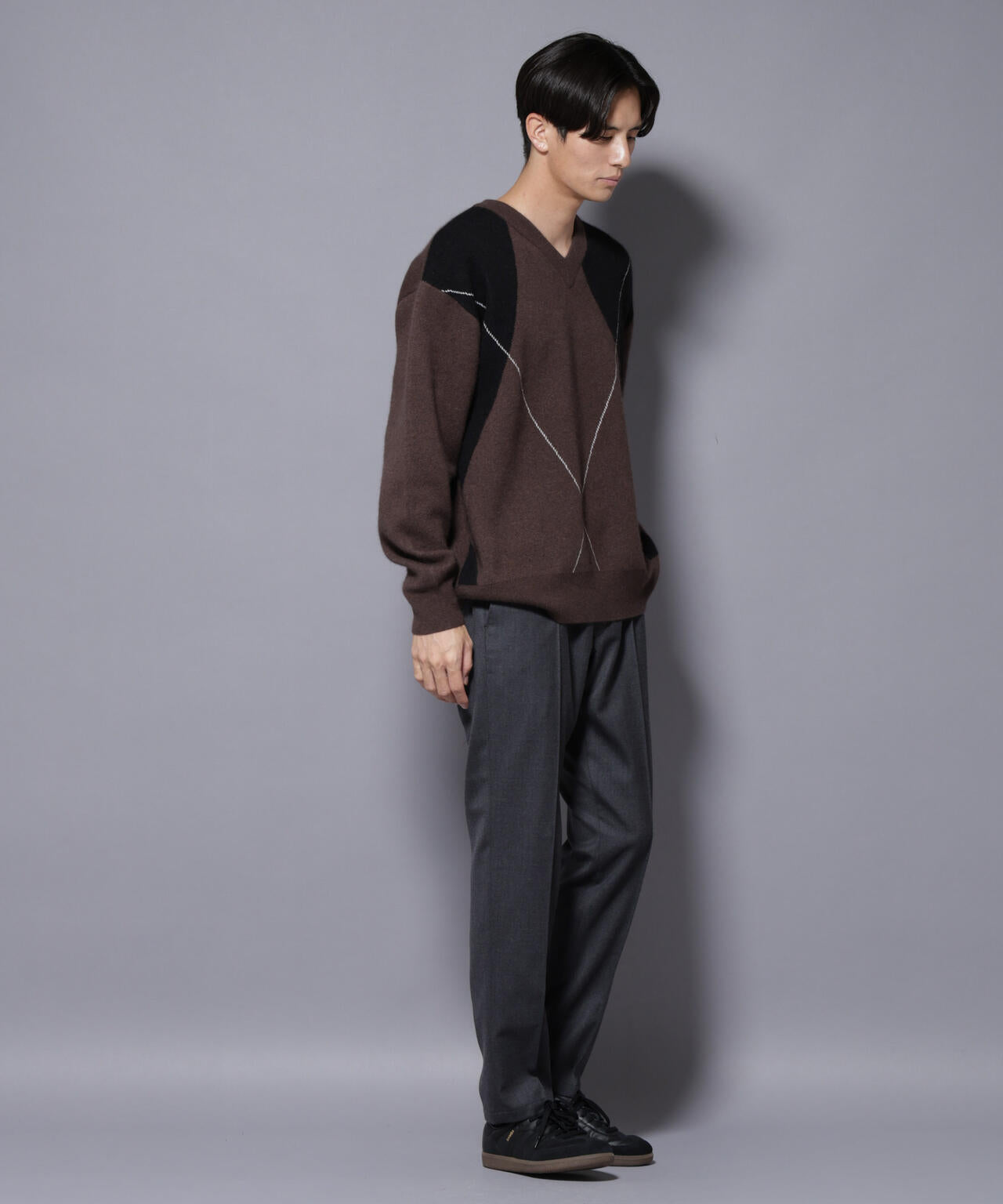 アンゴラ混アーガイルVネックニット 6685222227