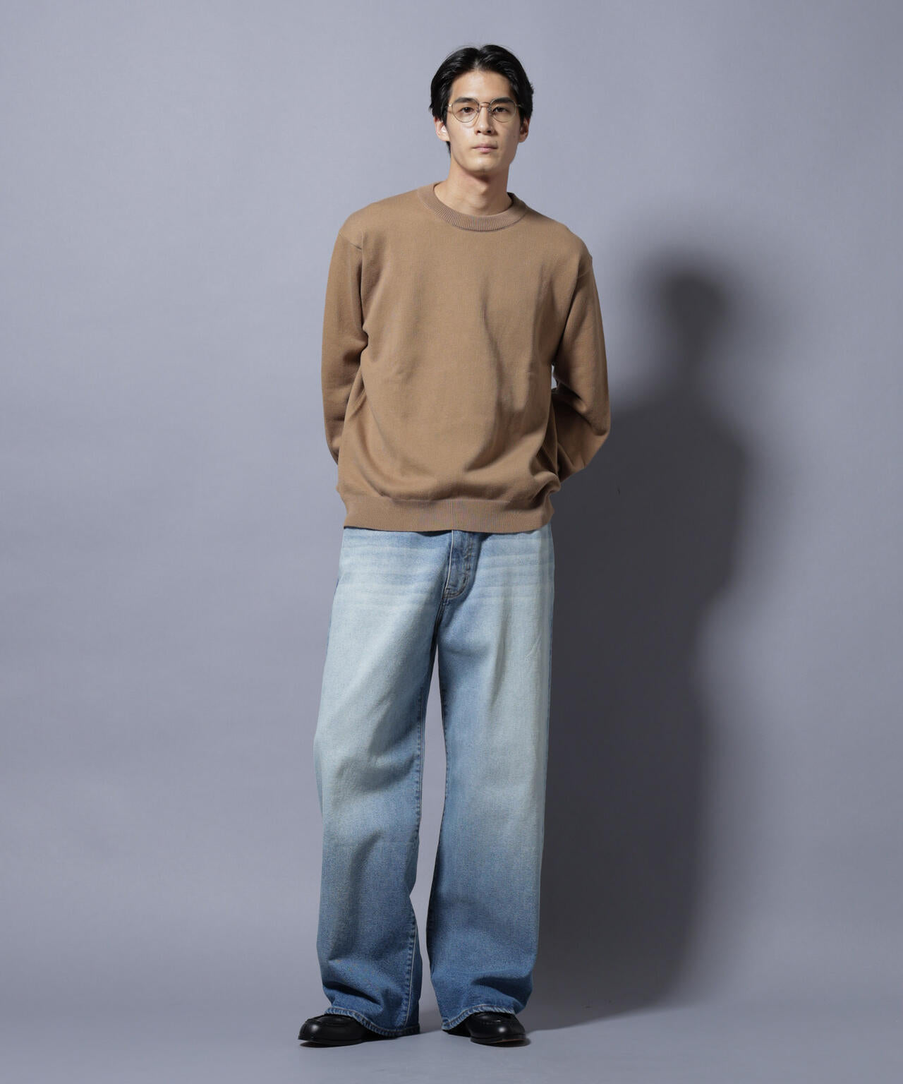 「大人のスウェット」コットンスウェットライクニット エルボーパッチクルーネック 6685222228