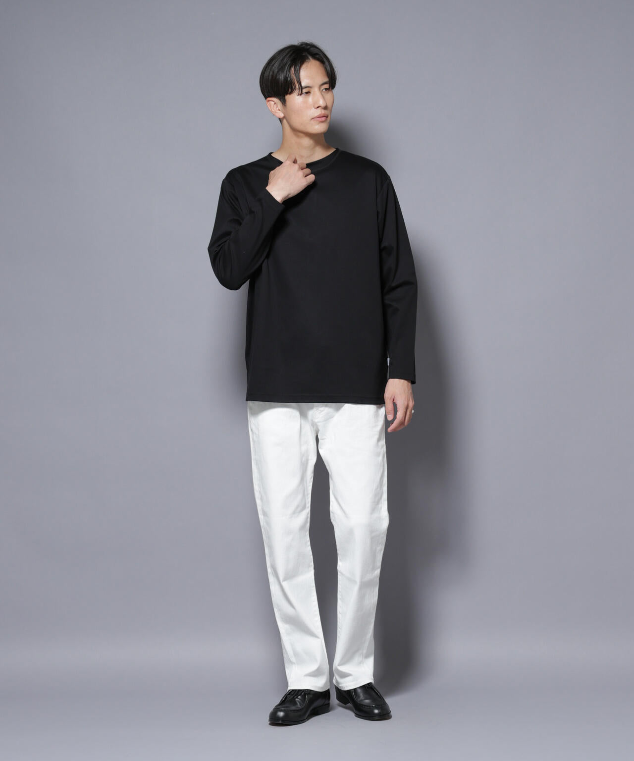 「NJ/CLUB」モクロディ ボートネック サイドスリットTシャツ 6685223214