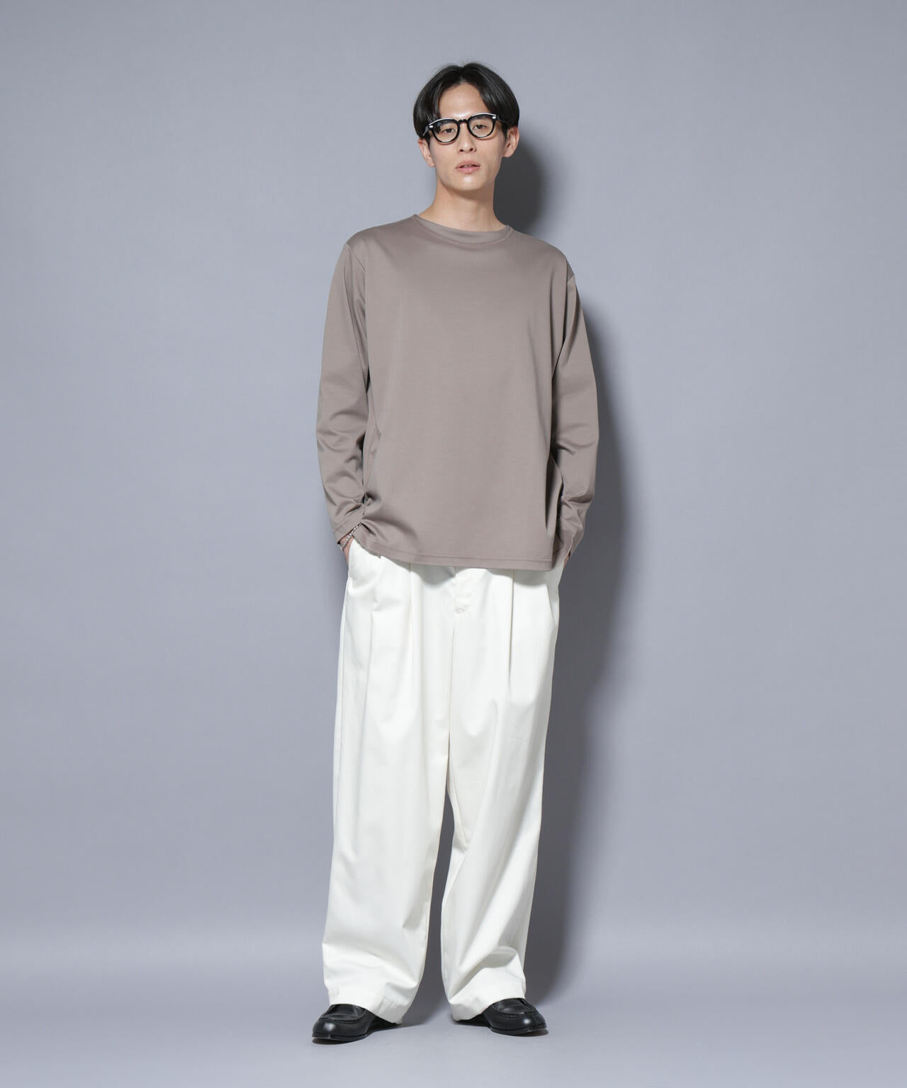 「NJ/CLUB」モクロディ ボートネック サイドスリットTシャツ 6685223214