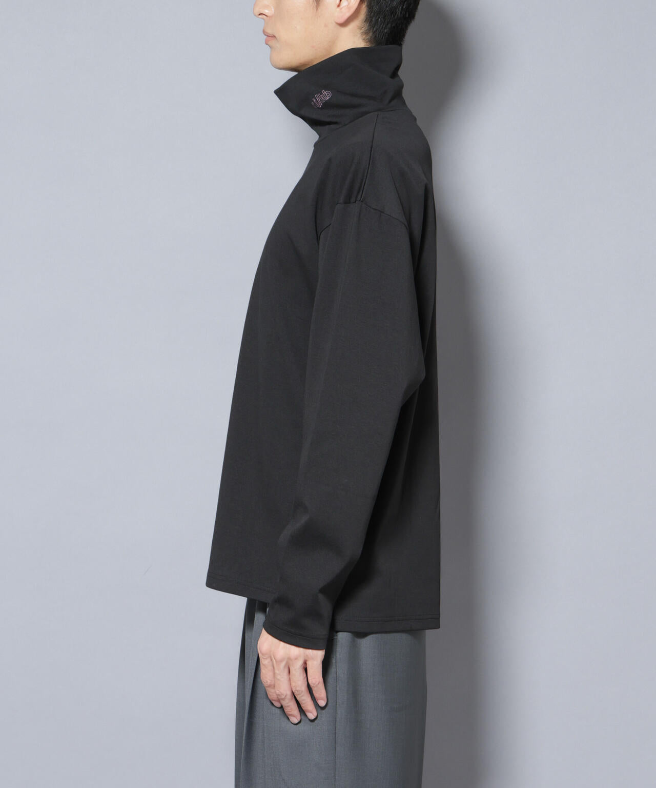 「NJ/CLUB」 ポンチタートルネック 6685223215