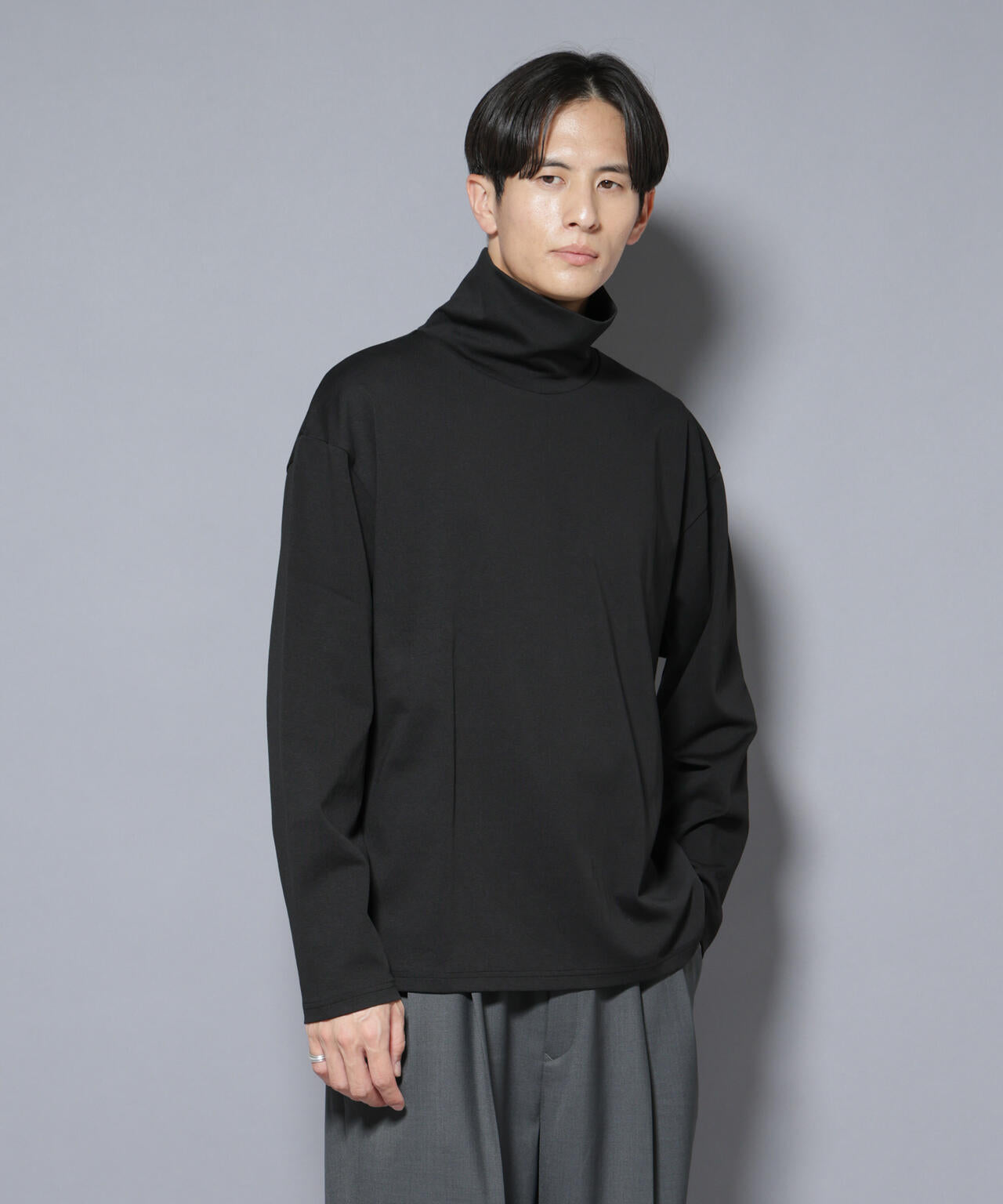 「NJ/CLUB」 ポンチタートルネック 6685223215