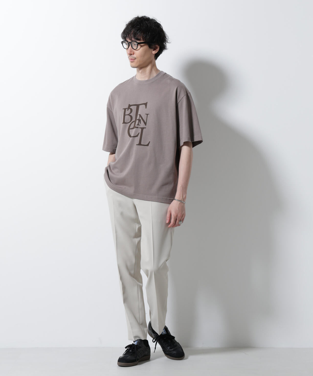 「BOTANICAL」エディトリアル プリントTシャツ 6685224217