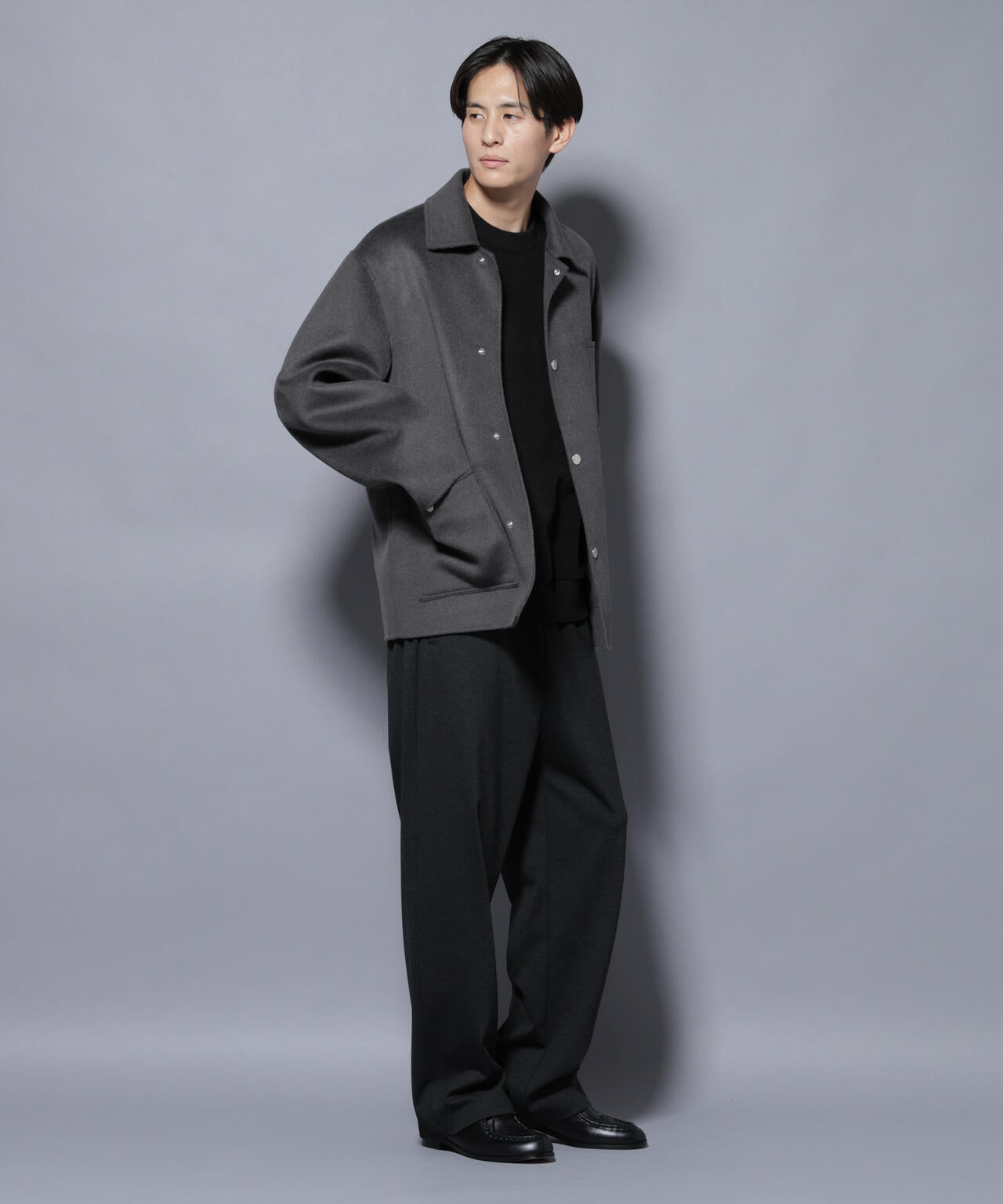 DELEGANTE TECH+ トラックパンツ 6685227206