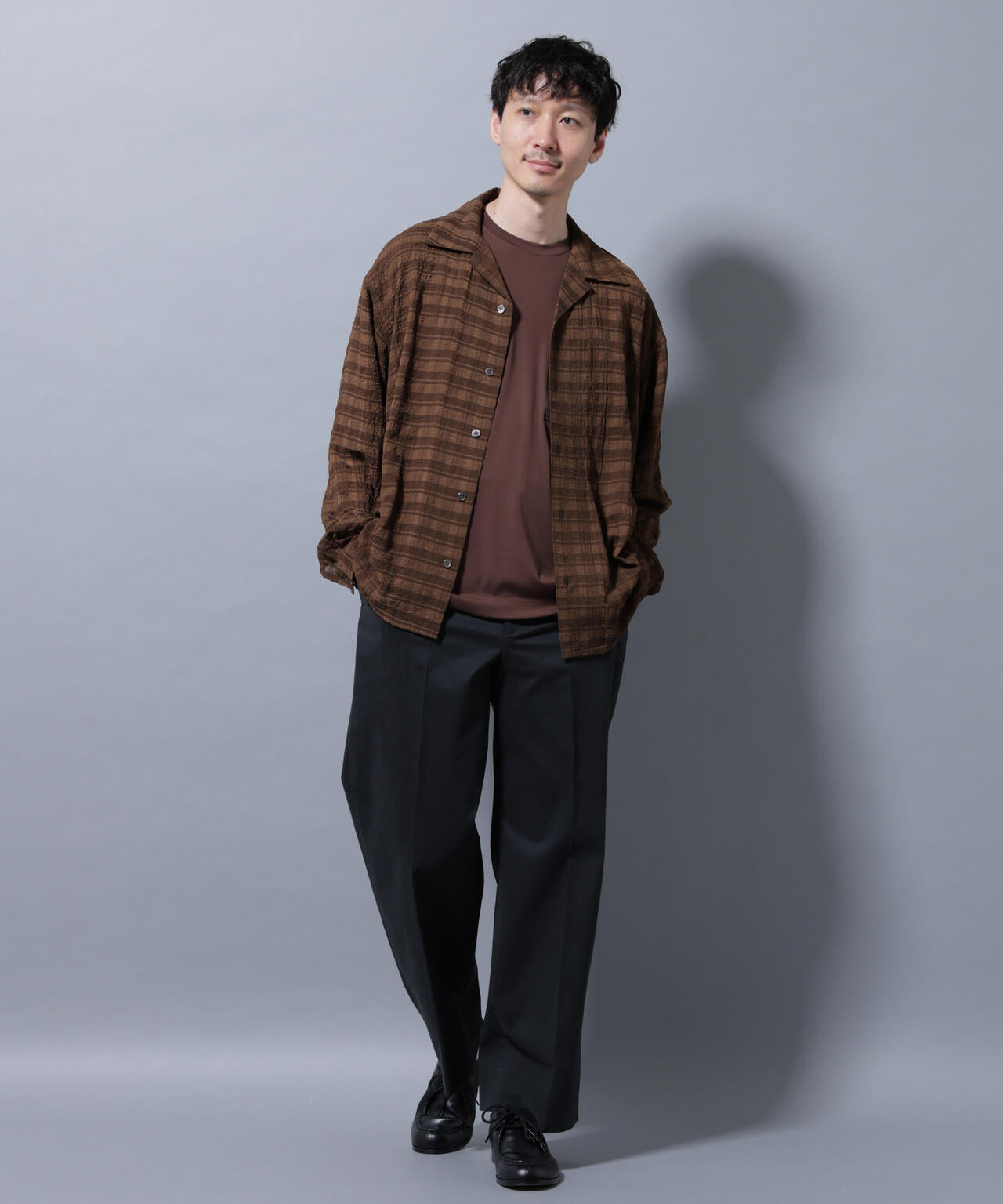 ピーチサテン ストレートフィット トラウザーズ 6685227209