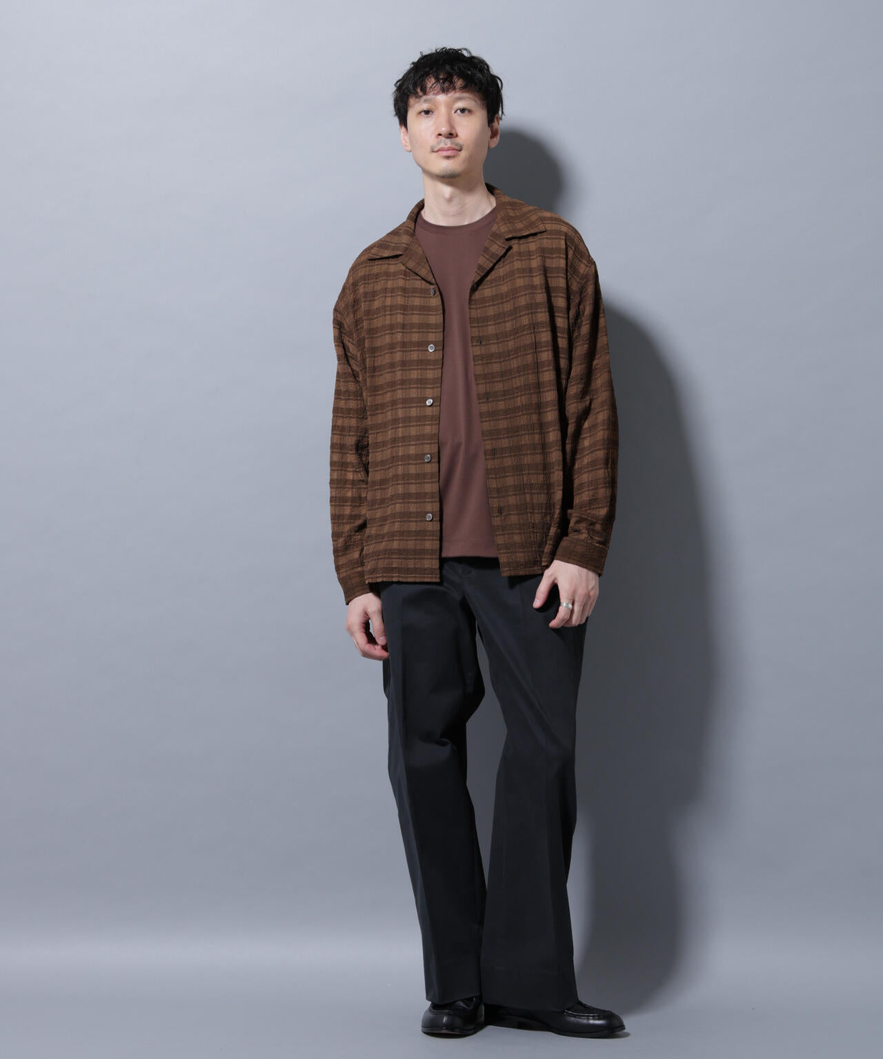 ピーチサテン ストレートフィット トラウザーズ 6685227209