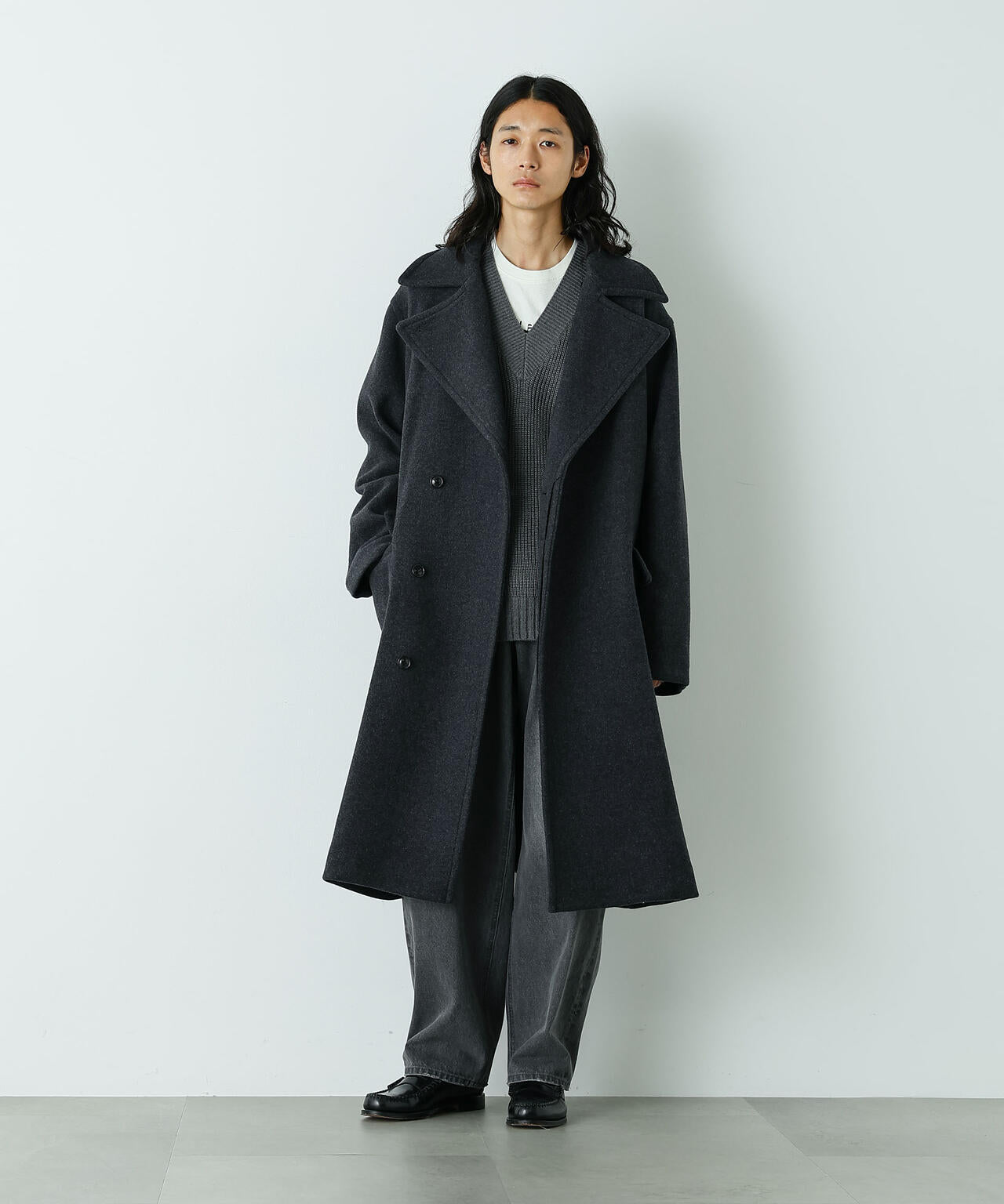 「HOTEL PALACE」 フェードデニム ルーズシルエットパンツ 6685227213