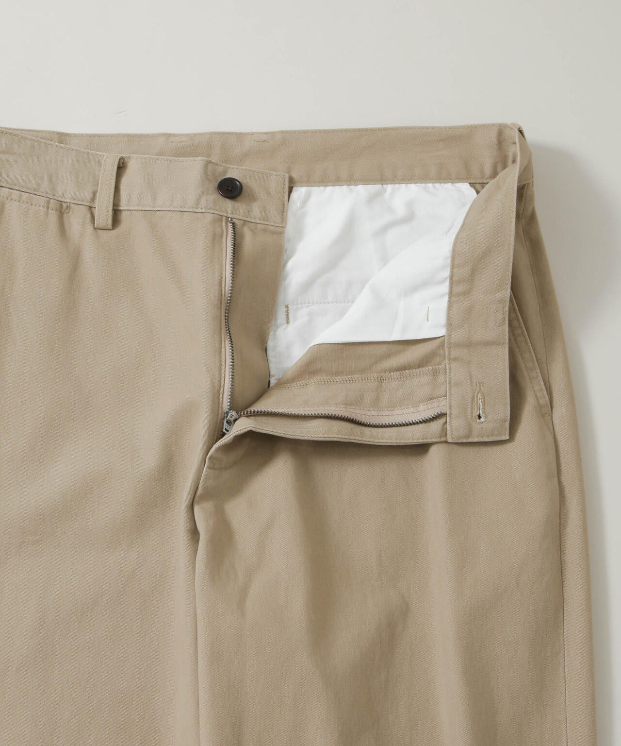 「HOTEL PALACE」 ワイドストレートチノパンツ 6685227214