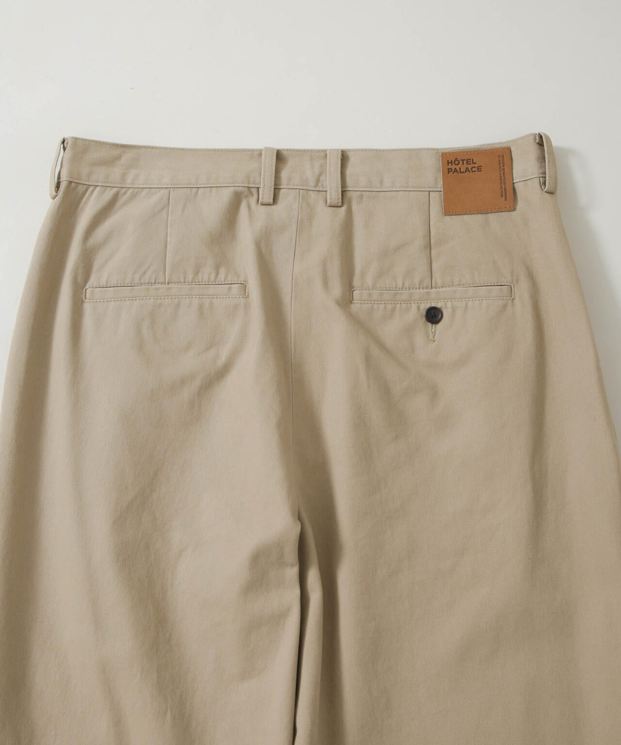 「HOTEL PALACE」 ワイドストレートチノパンツ 6685227214