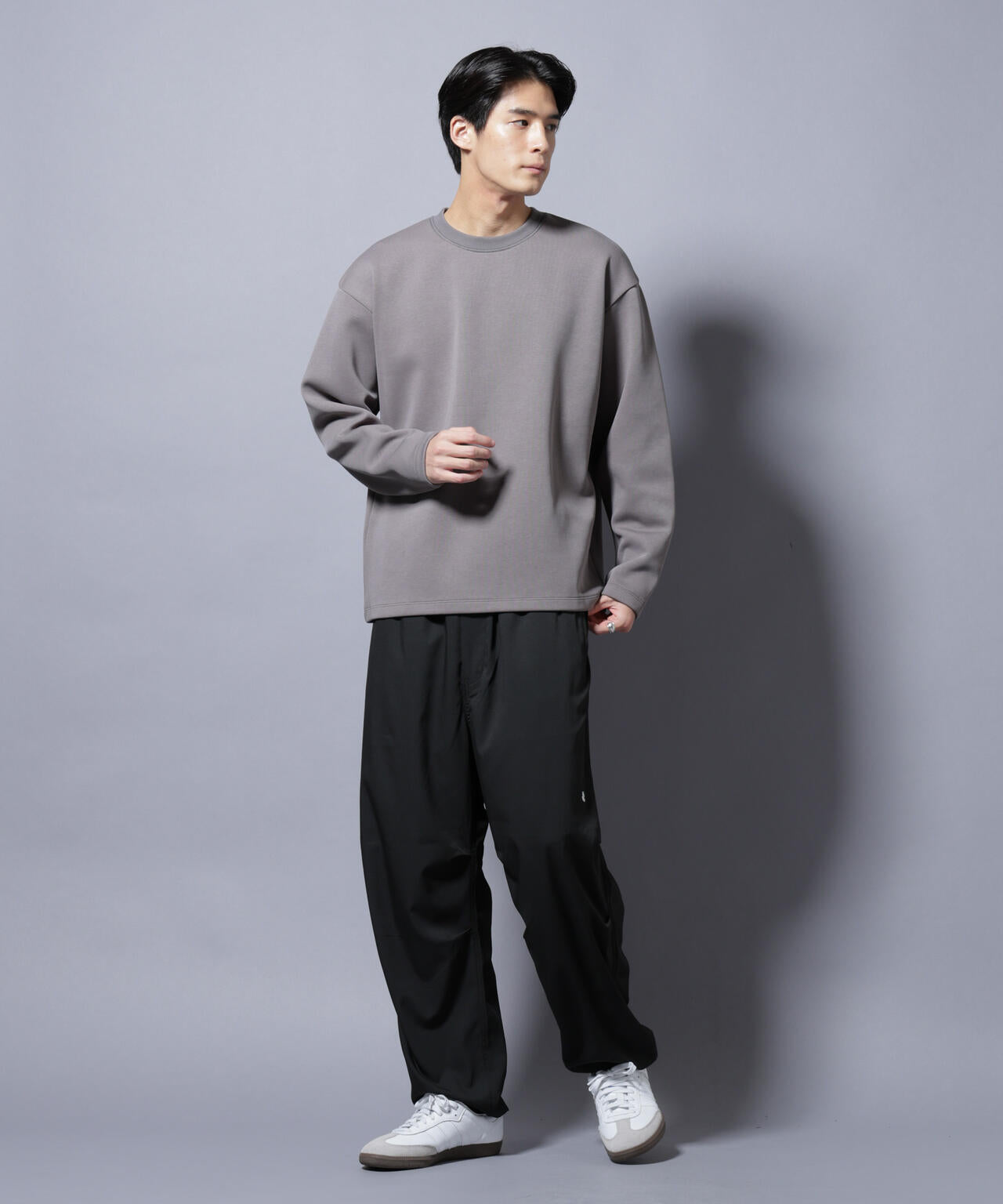 「NJ/CLUB」ワンポイントロゴトラックパンツ 6685227217