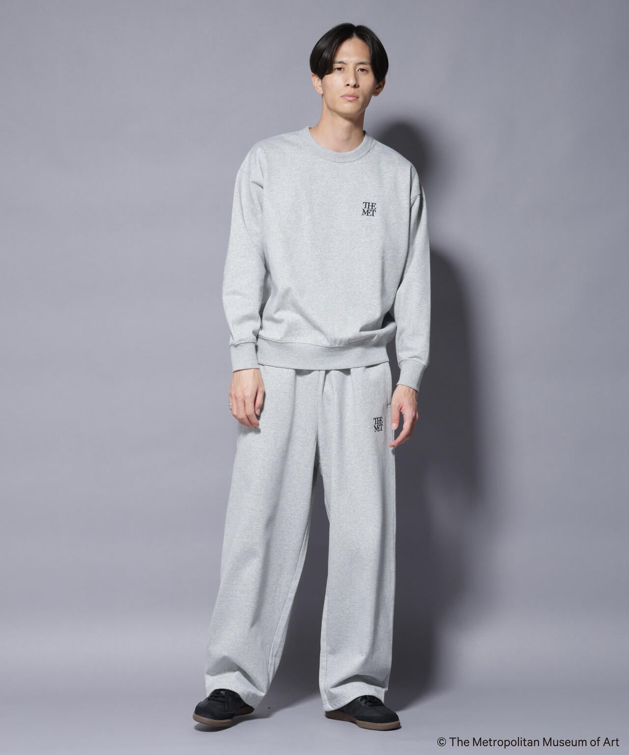 「The Met」ロゴ刺繍 2WAYワイドスウェットパンツ(セットアップ可) 6685227229