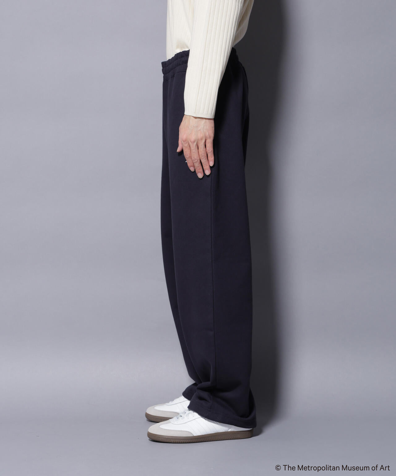 「The Met」ロゴ刺繍 2WAYワイドスウェットパンツ(セットアップ可) 6685227229