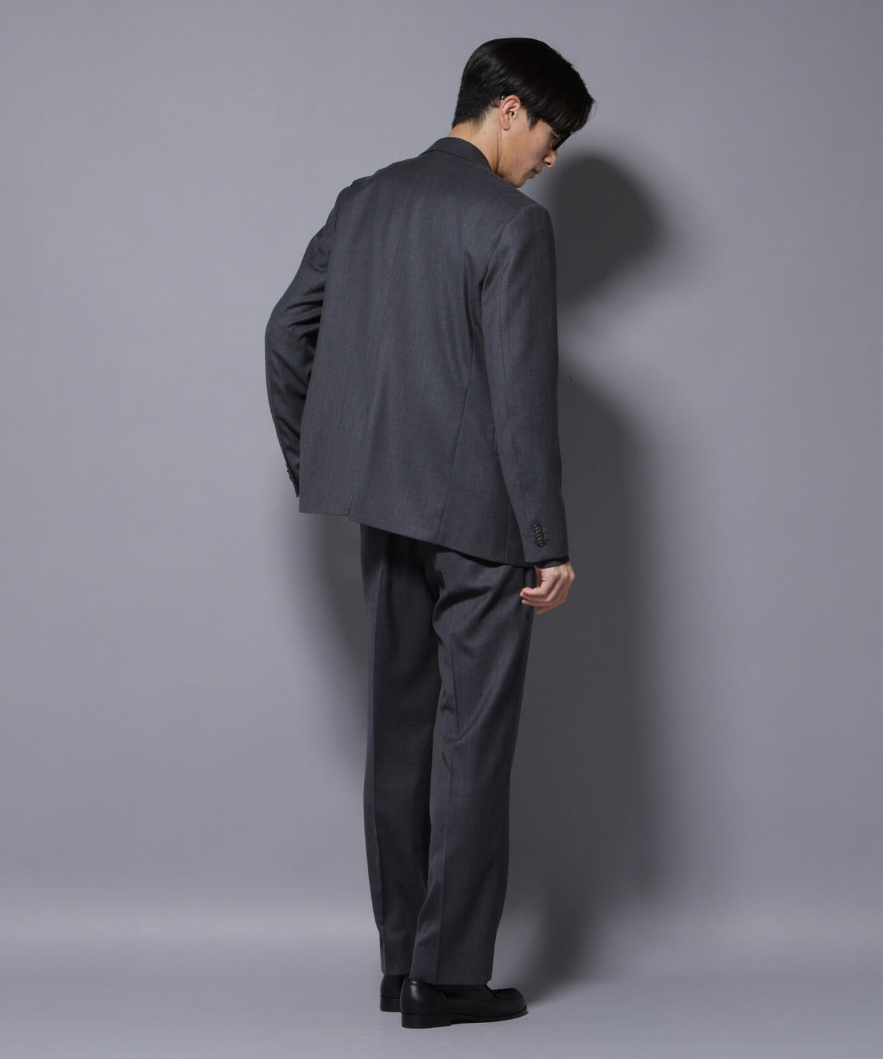 「N TROUSERS PREMIUM」RENU(R)洗えるサキソニーストレートパンツ 6685229208