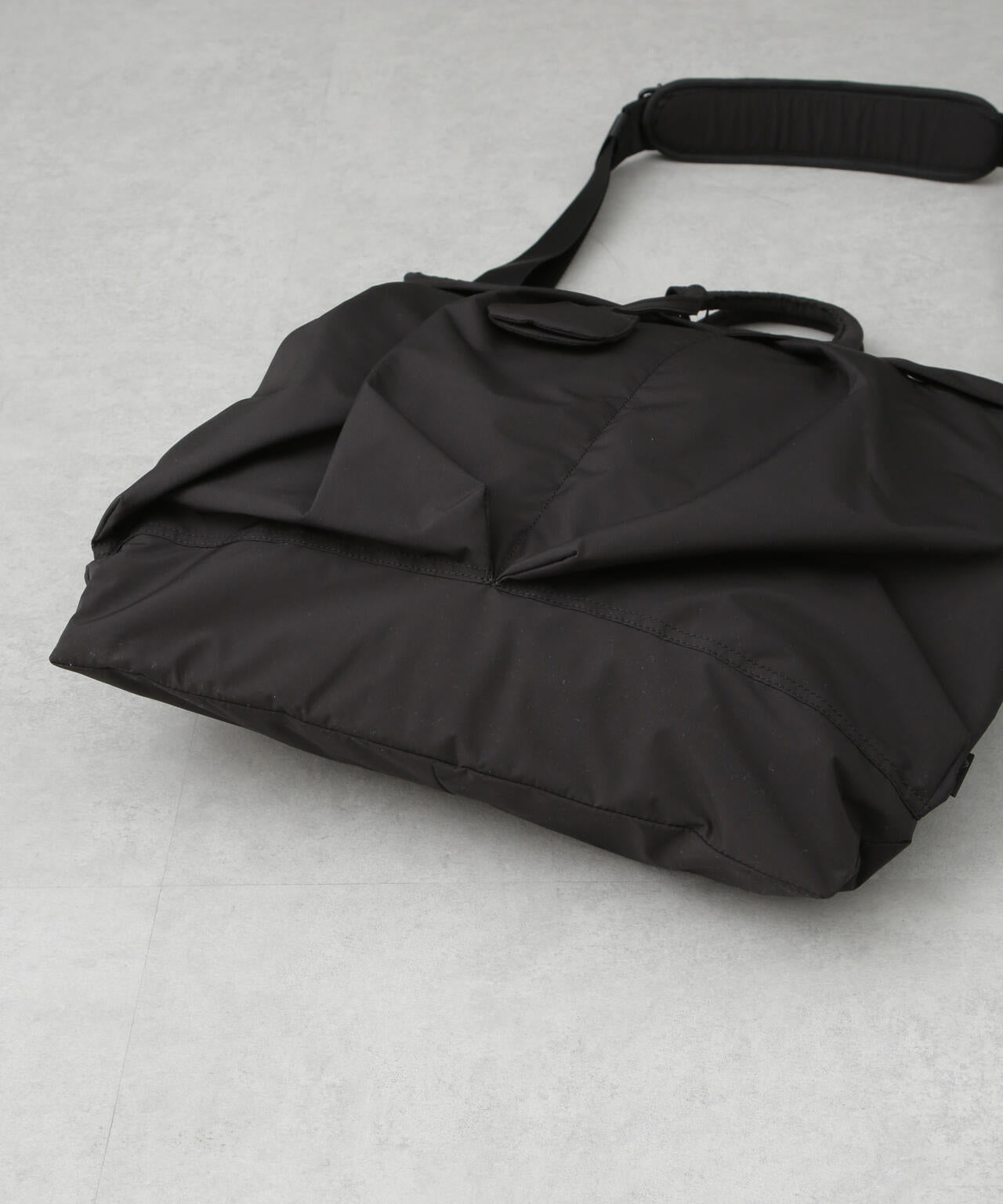 「NJ/CLUB」 SML別注ヘルメットバッグ 6685232202