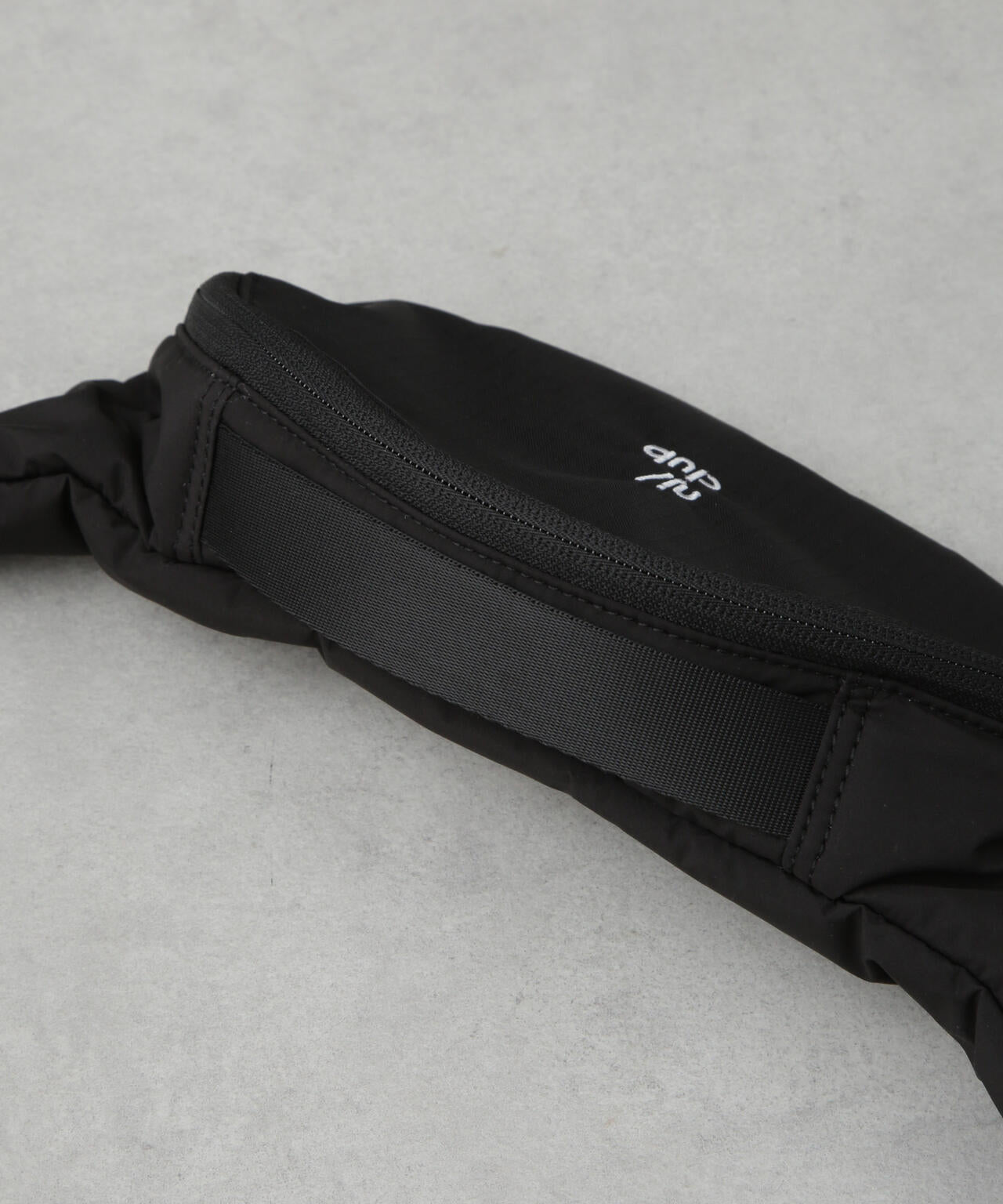 「NJ/CLUB」 SML別注ウエストポーチ 6685232203