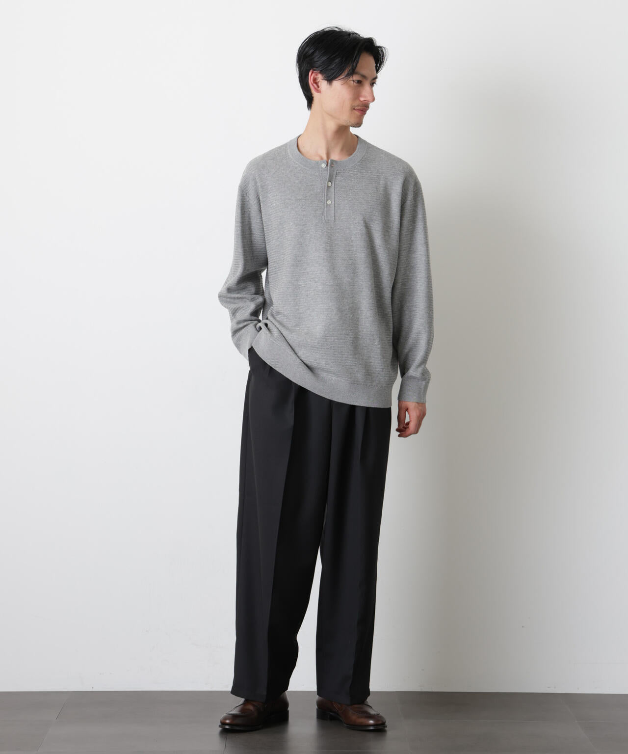 テクスチャーヘンリーネックニット 6686122205