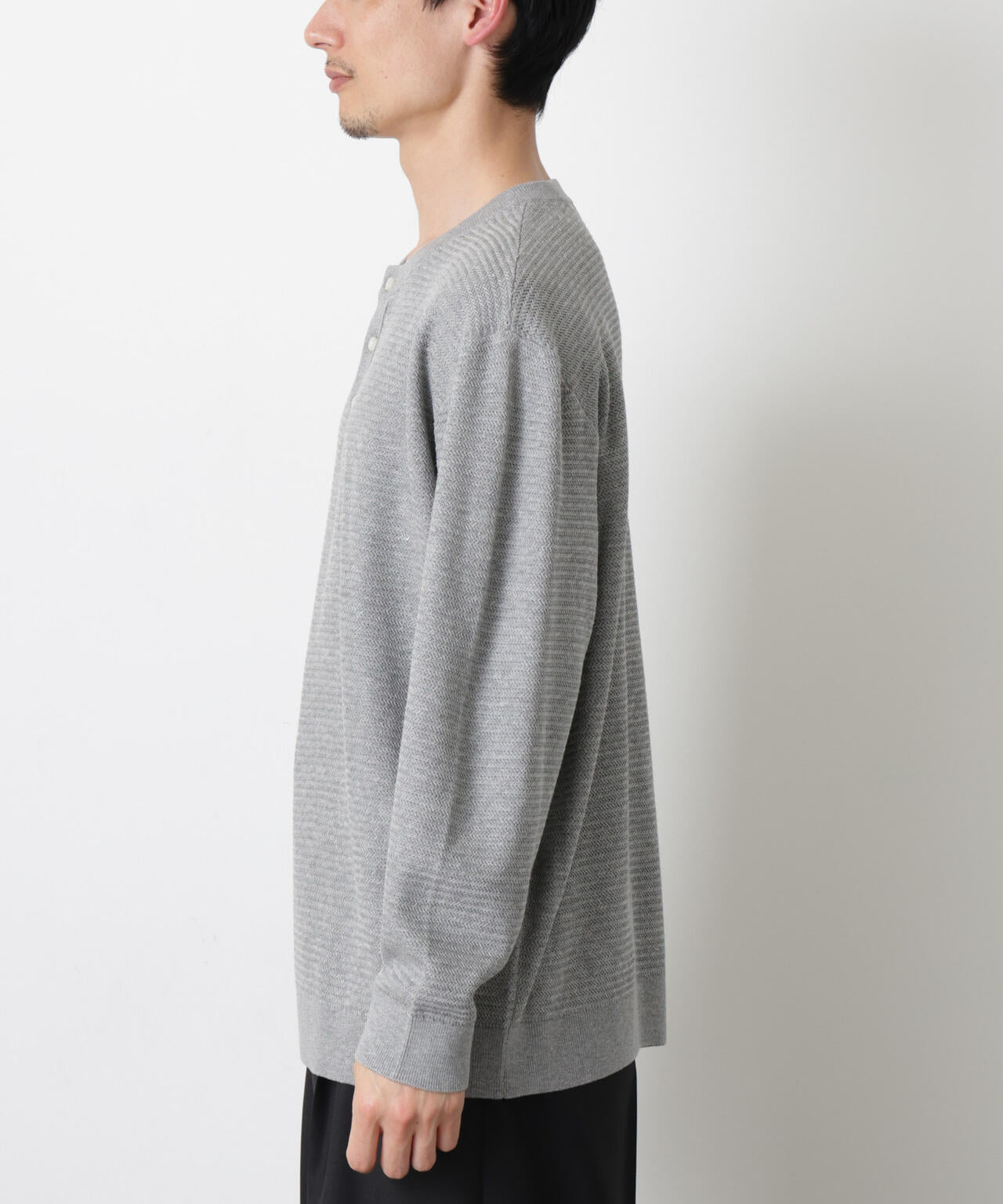 テクスチャーヘンリーネックニット 6686122205