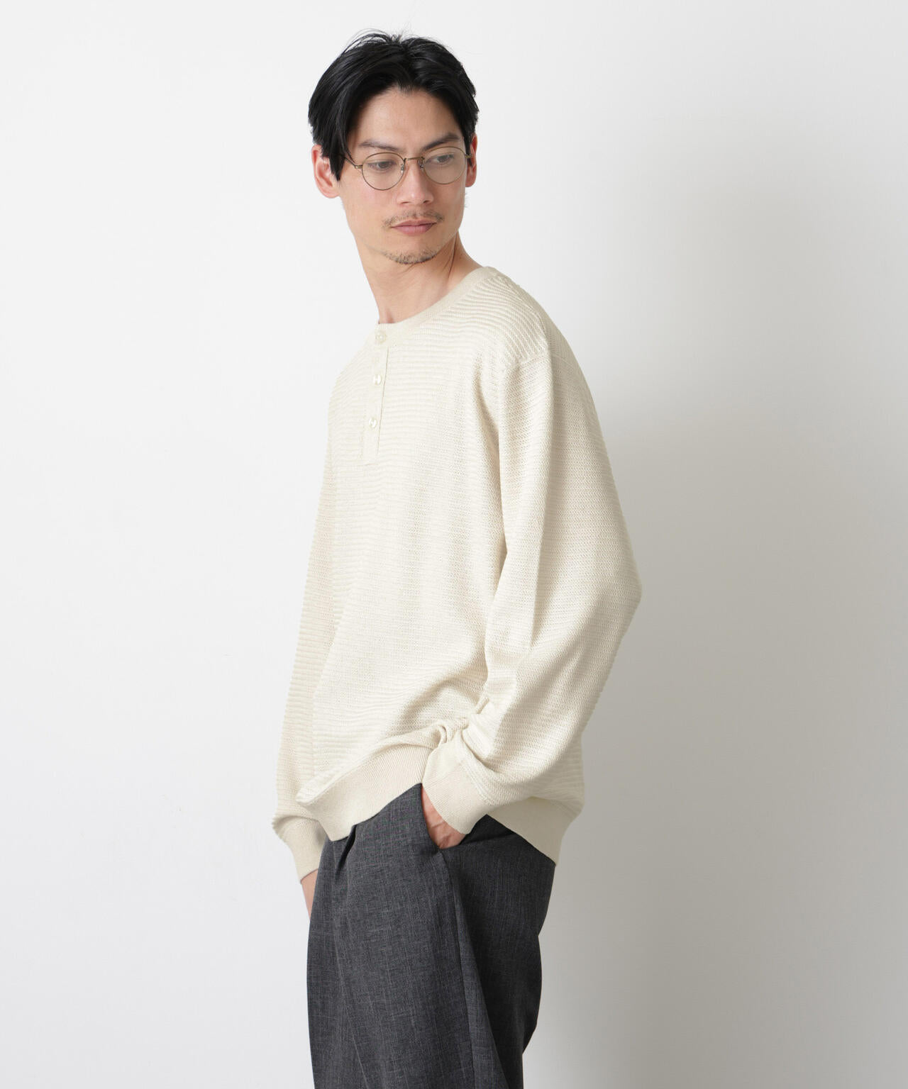 テクスチャーヘンリーネックニット 6686122205