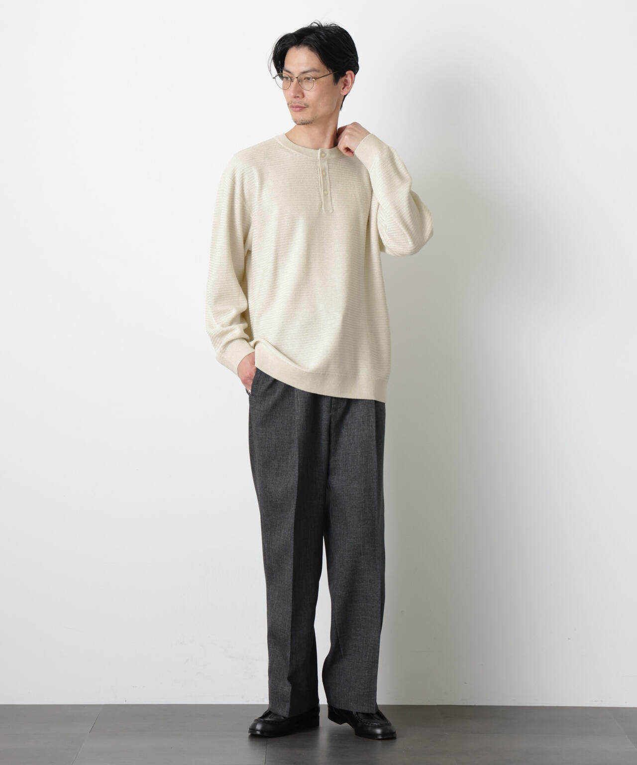 テクスチャーヘンリーネックニット 6686122205