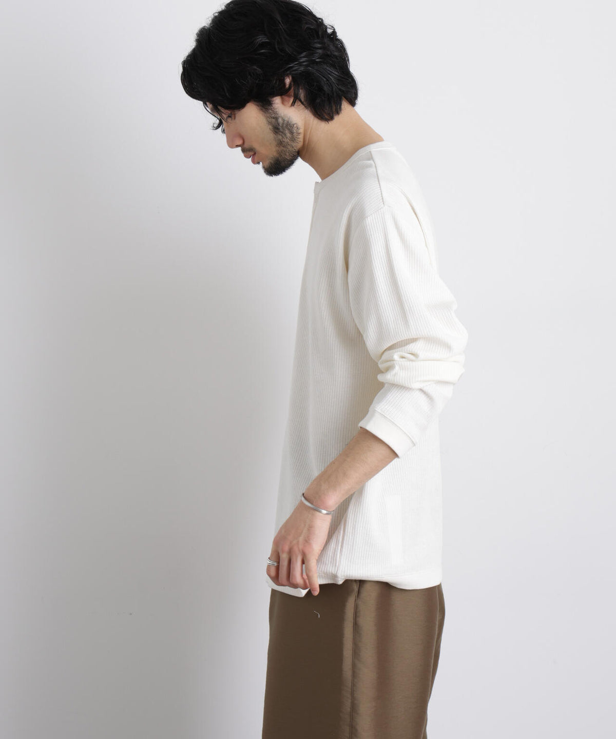 「ASSEMBLANC」 ドロップニードルリブ ヘンリーネック 6686123210