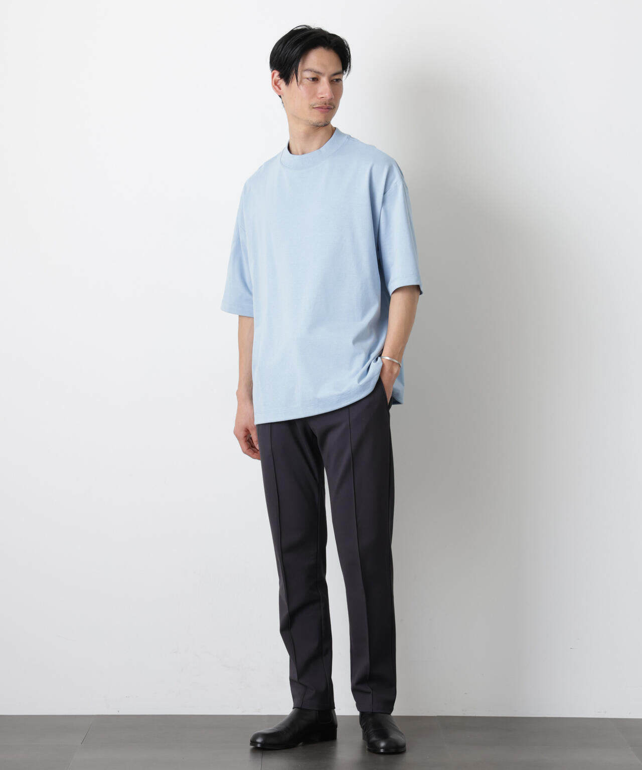 ソラーロワイドモックネックTシャツ 6686124203