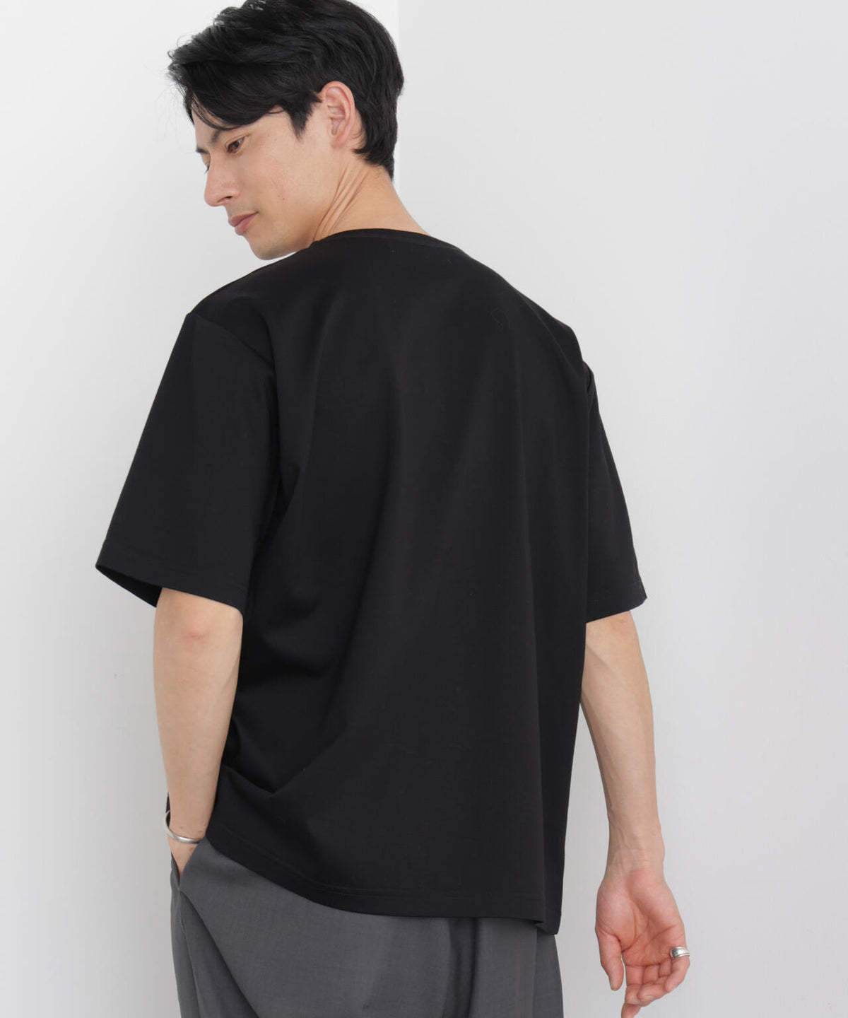 モクロディ ボートネック Tシャツ 6686124204