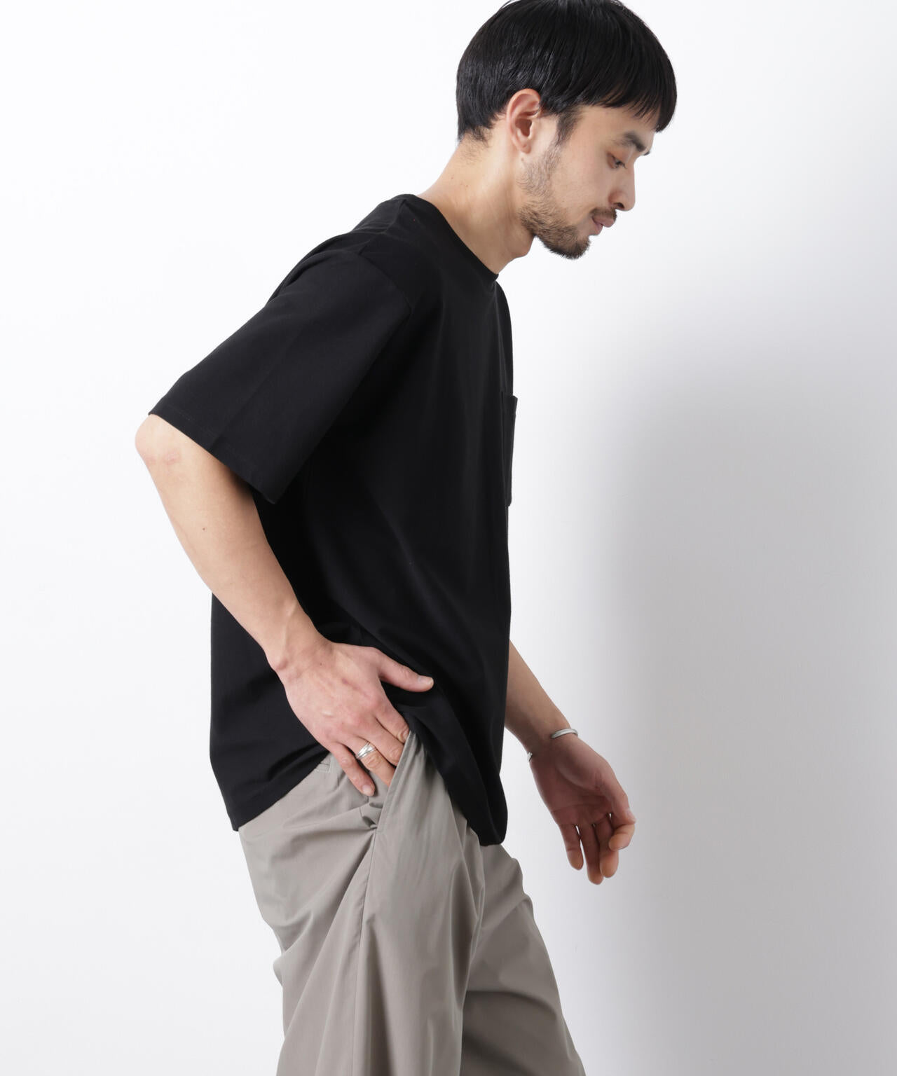 「Meaningful Continuity」coveross(R) ツイル調 冷感プレーティング天竺 ポケットTシャツ 6686124224