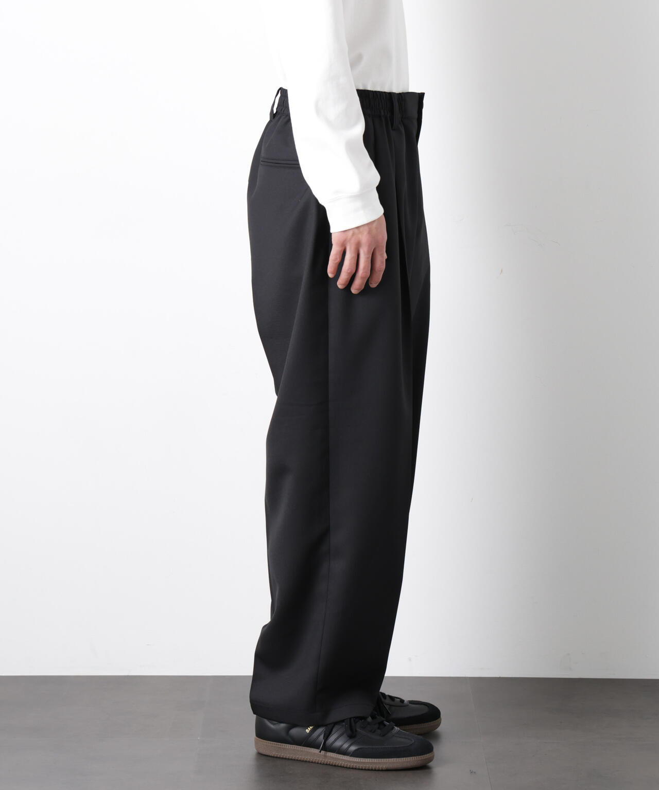 「大人のワイドパンツ」ドライギャバワイドイージースラックス 6686127201