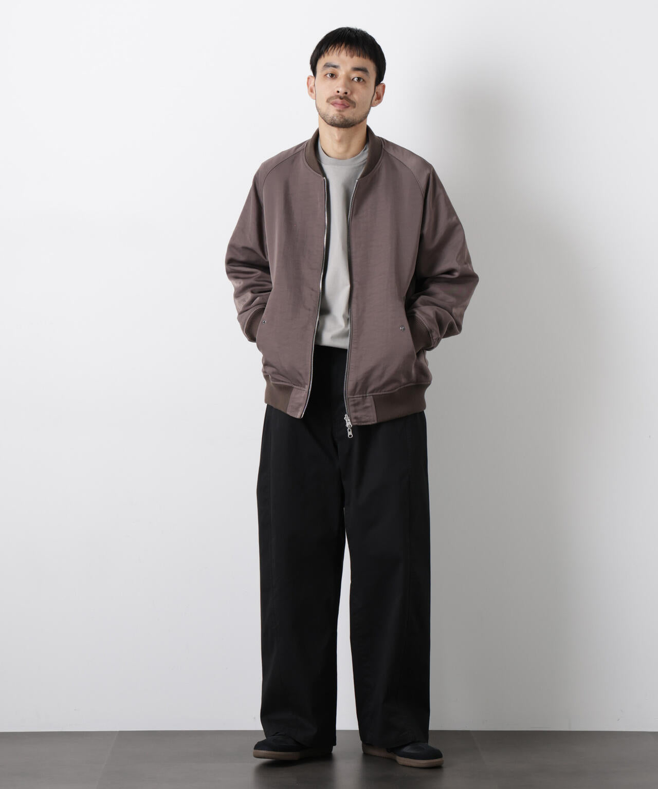 「ASSEMBLANC」ベルテッド3Dパンツ 6686127211