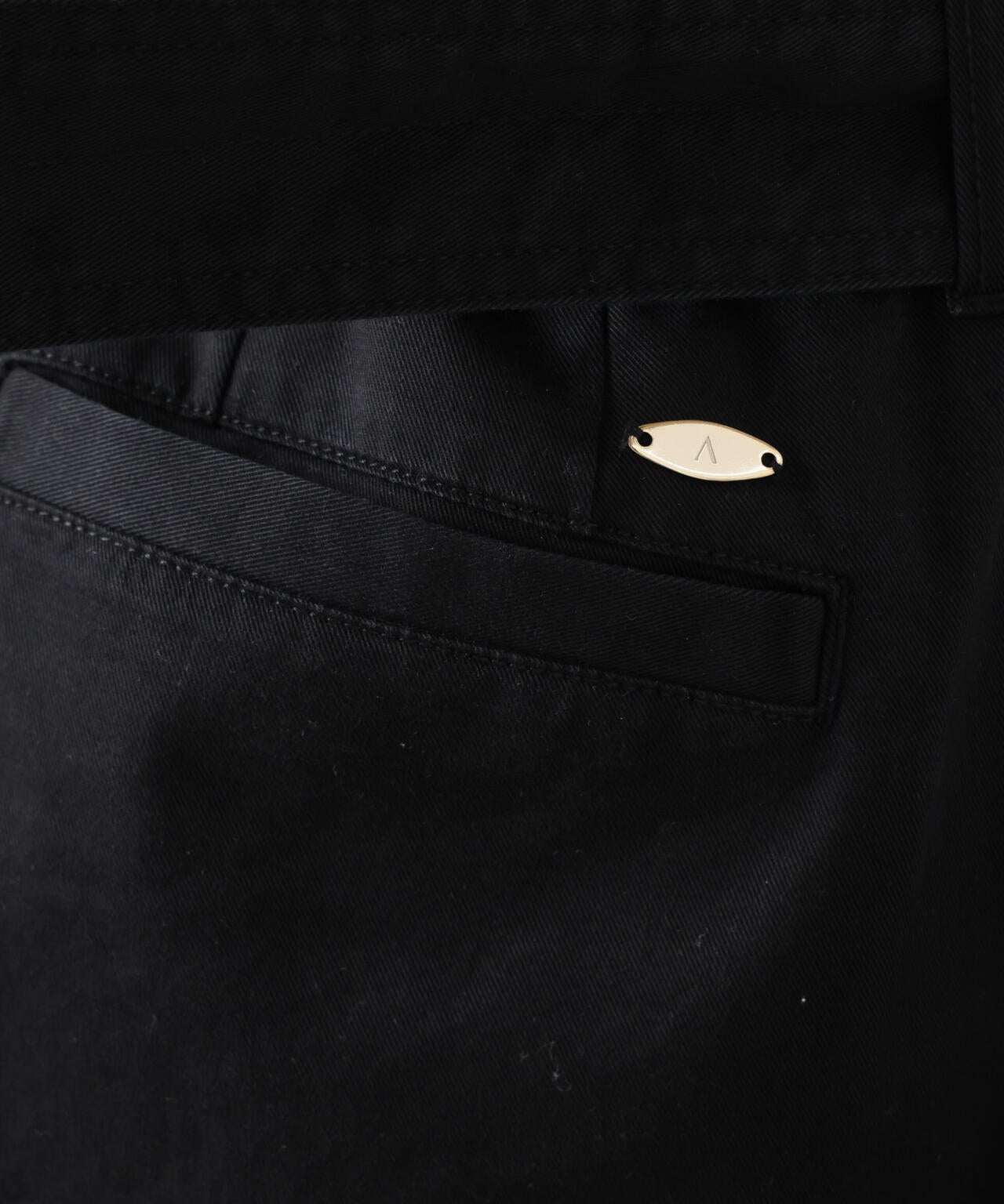 「ASSEMBLANC」ベルテッド3Dパンツ 6686127211