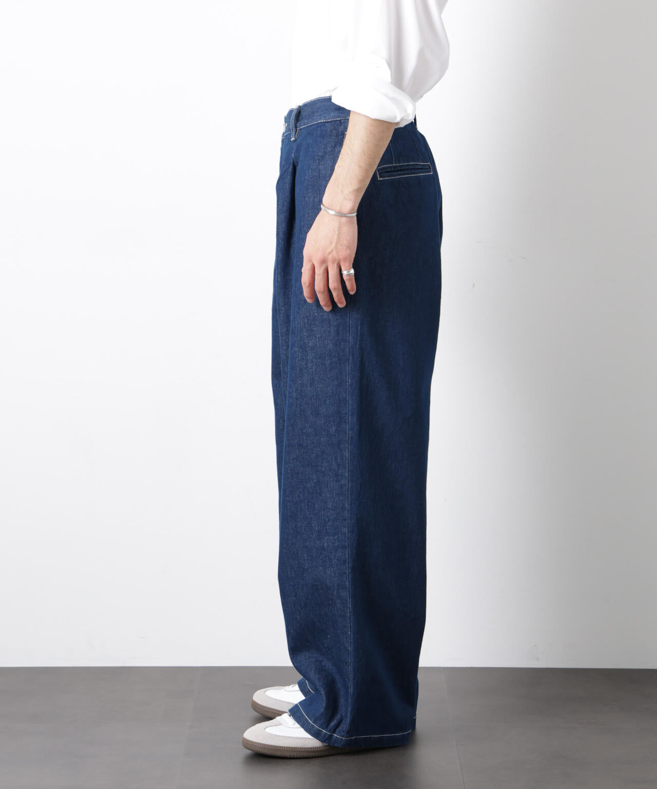 「OtoNANO」大人のワイドデニムパンツ 6686127215