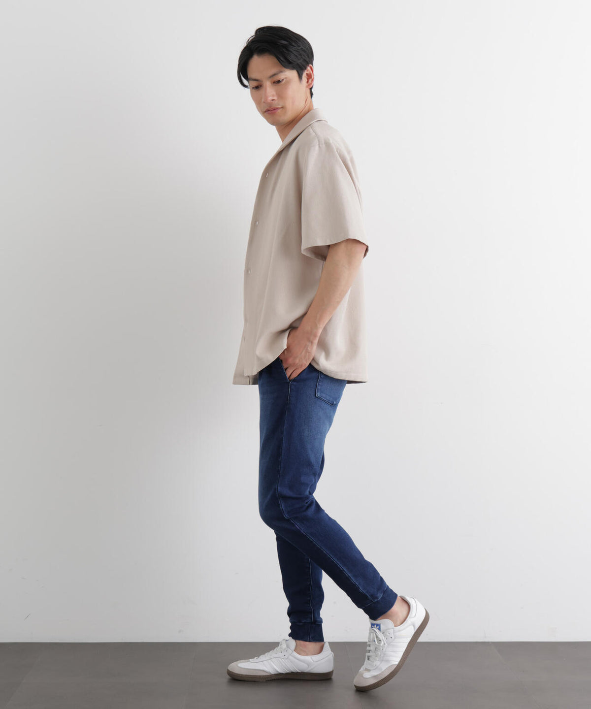 「Meaningful Continuity」 ストレッチデニムジョガーパンツ 6686127220