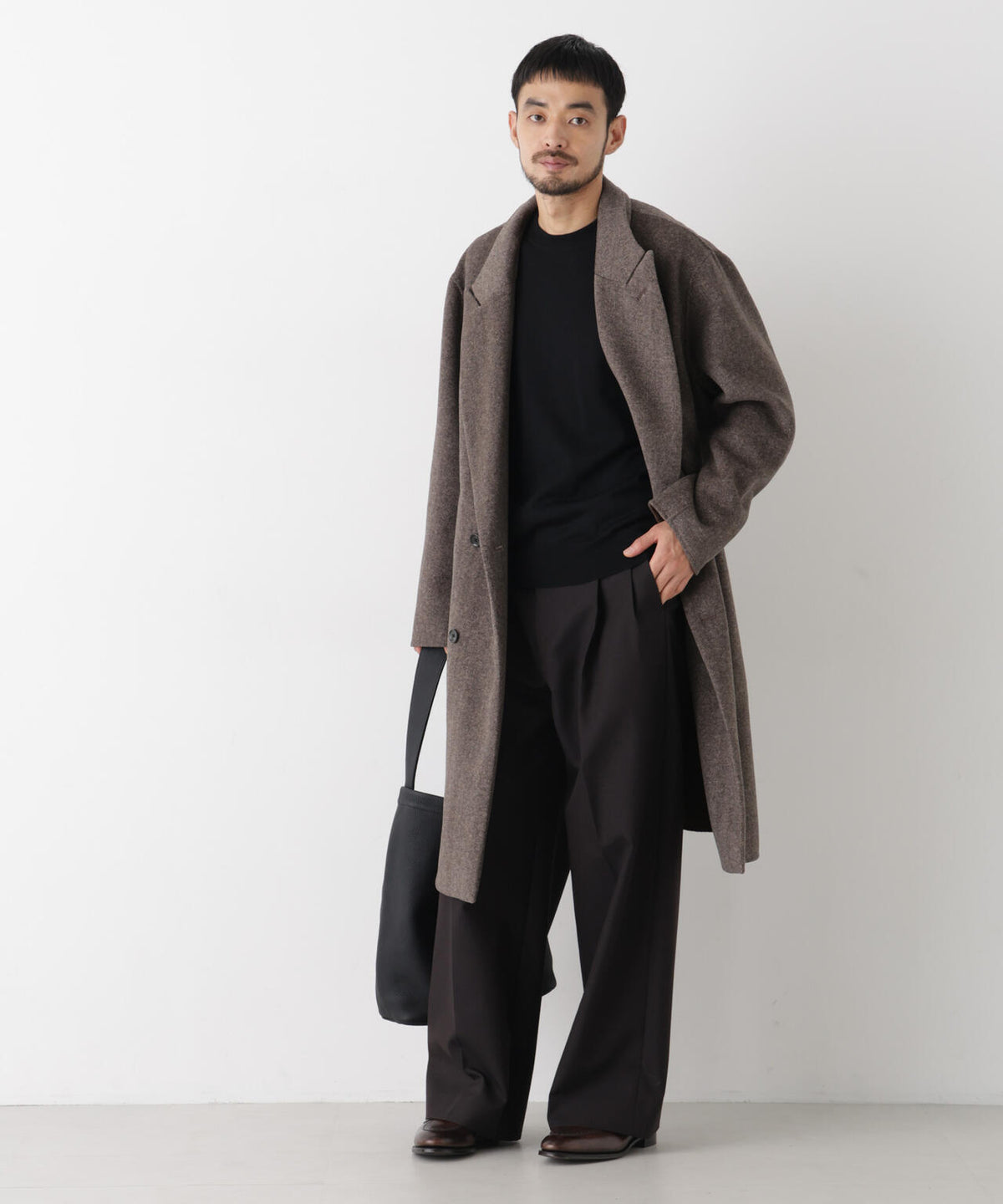 「ASSEMBLANC」 カシミヤブレンドリバーピークドラペルダブルコート 6686211209