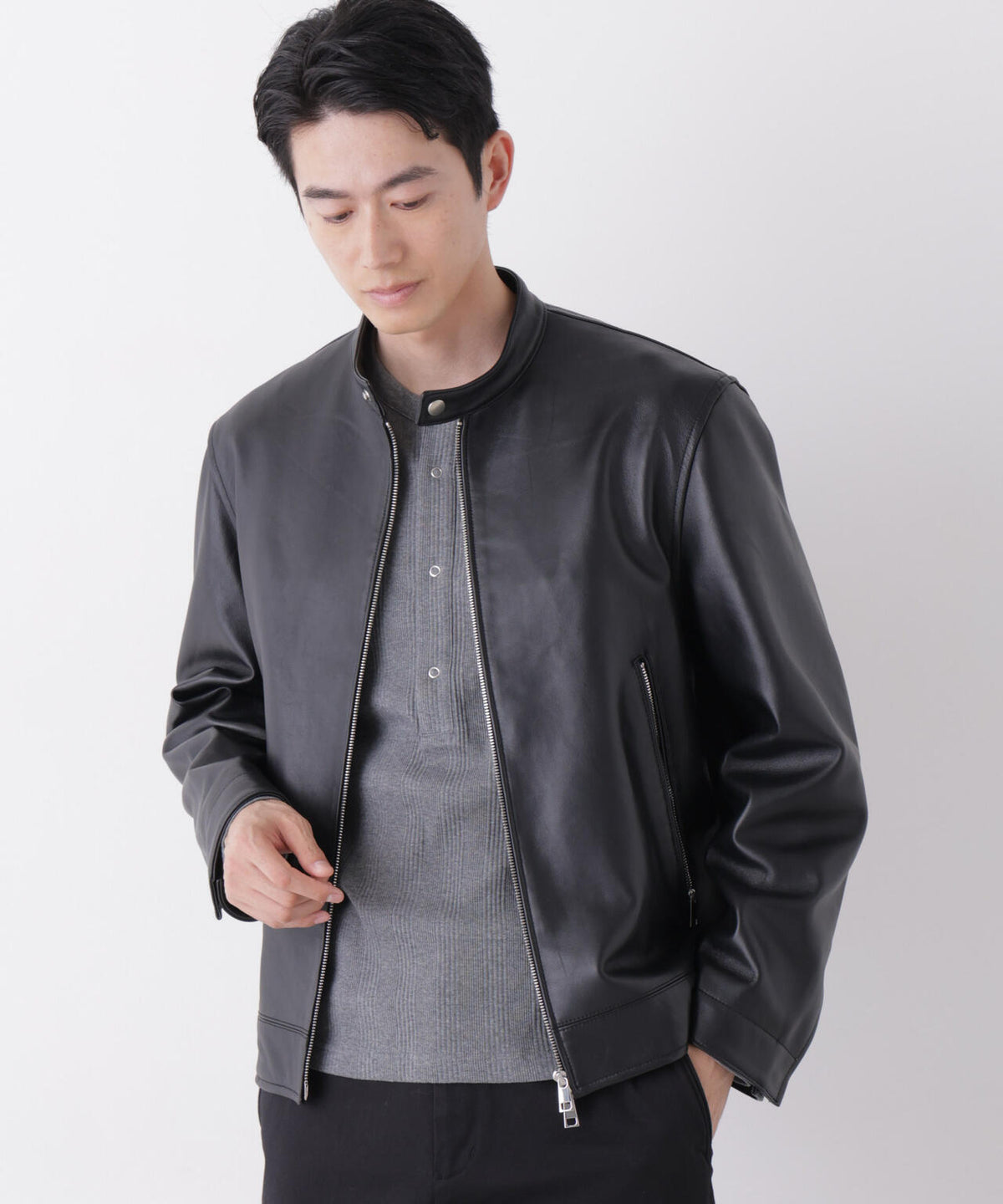 ラムナッパレザーシングルライダースジャケット 6686213202