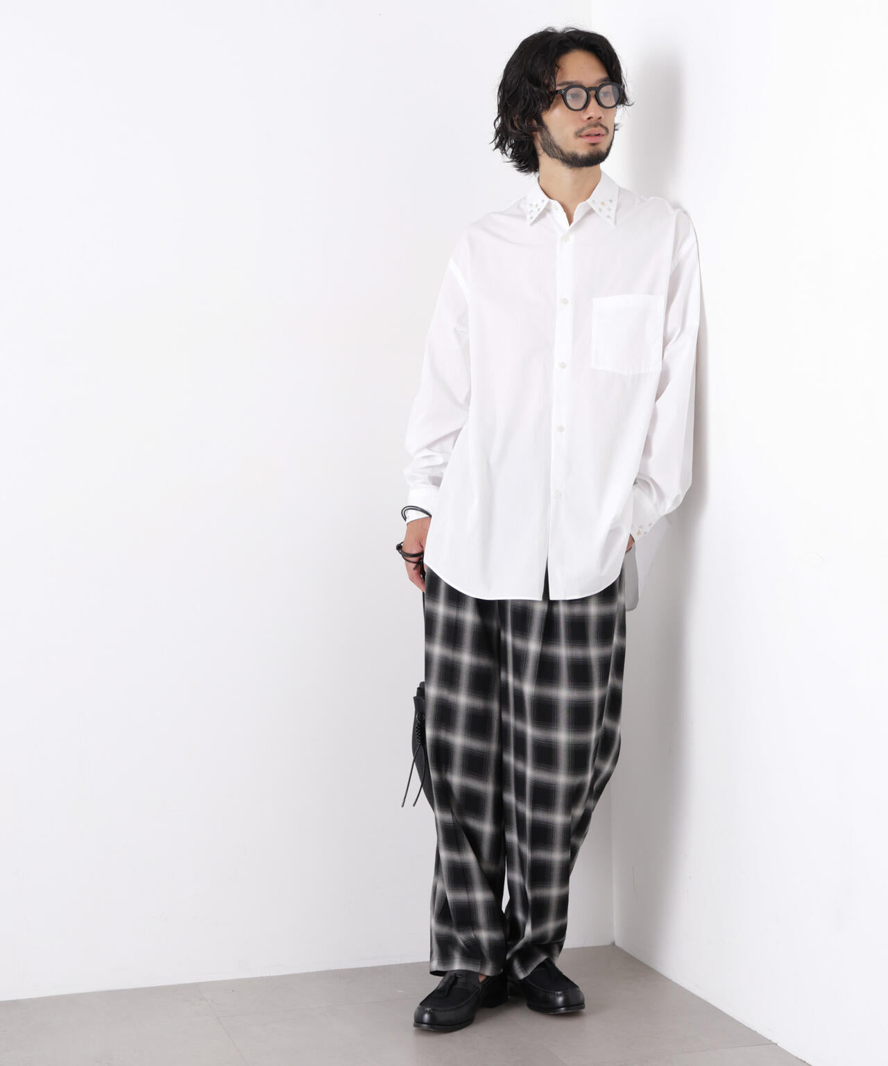 「ASSEMBLANC」 スタッズシャツ 6686220202