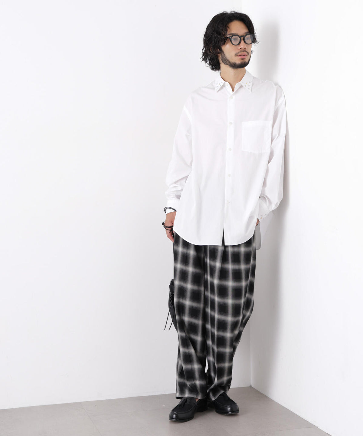 「ASSEMBLANC」 スタッズシャツ 6686220202