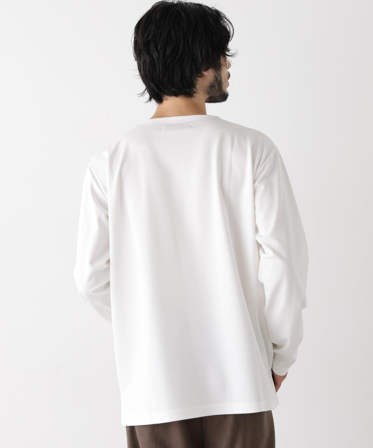 「モダンコンフォートシリーズ」モクロディ ボートネック サイドスリット Tシャツ 6686223230
