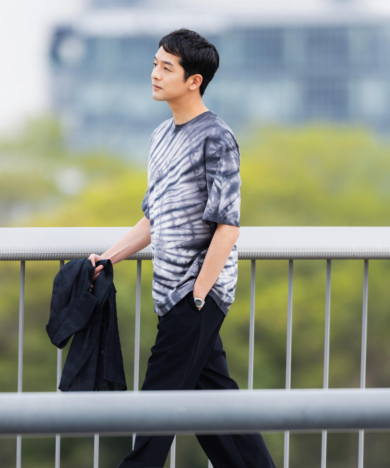 ブラックタイダイTシャツ 6686224202