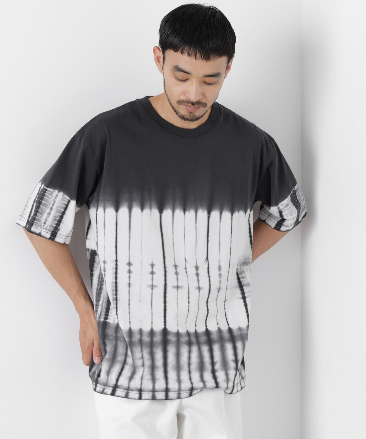 ブラックタイダイTシャツ 6686224202