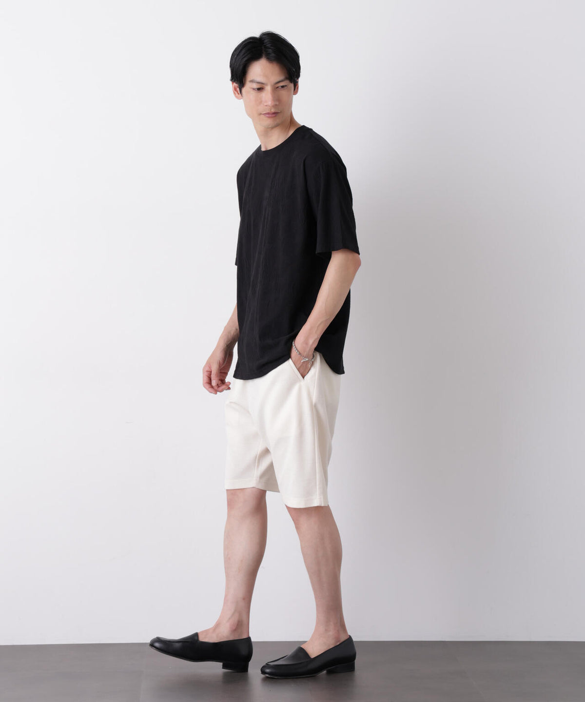 リンクスジャガードリーフ柄Tシャツ 6686224204