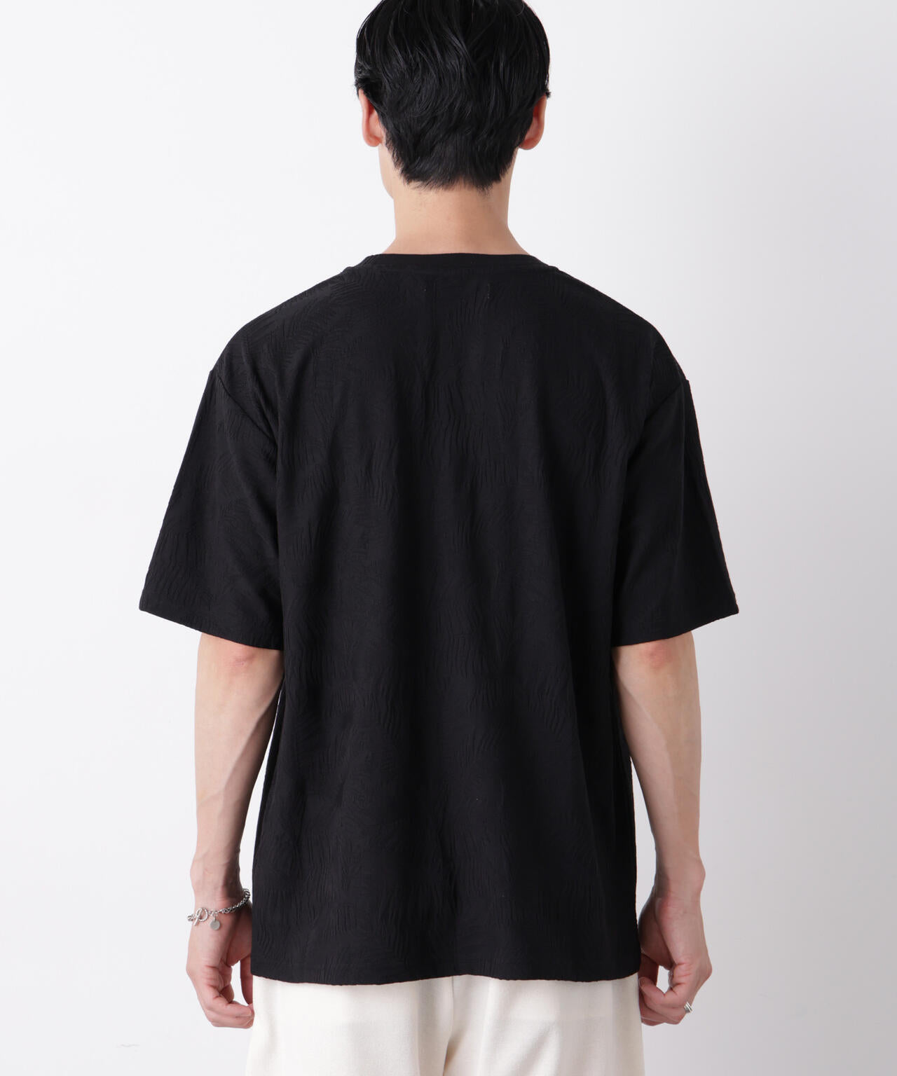 リンクスジャガードリーフ柄Tシャツ 6686224204