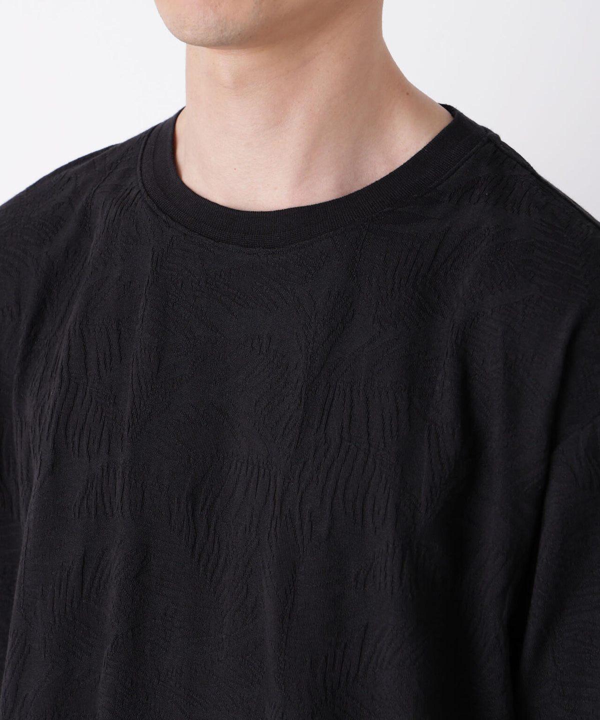 リンクスジャガードリーフ柄Tシャツ 6686224204