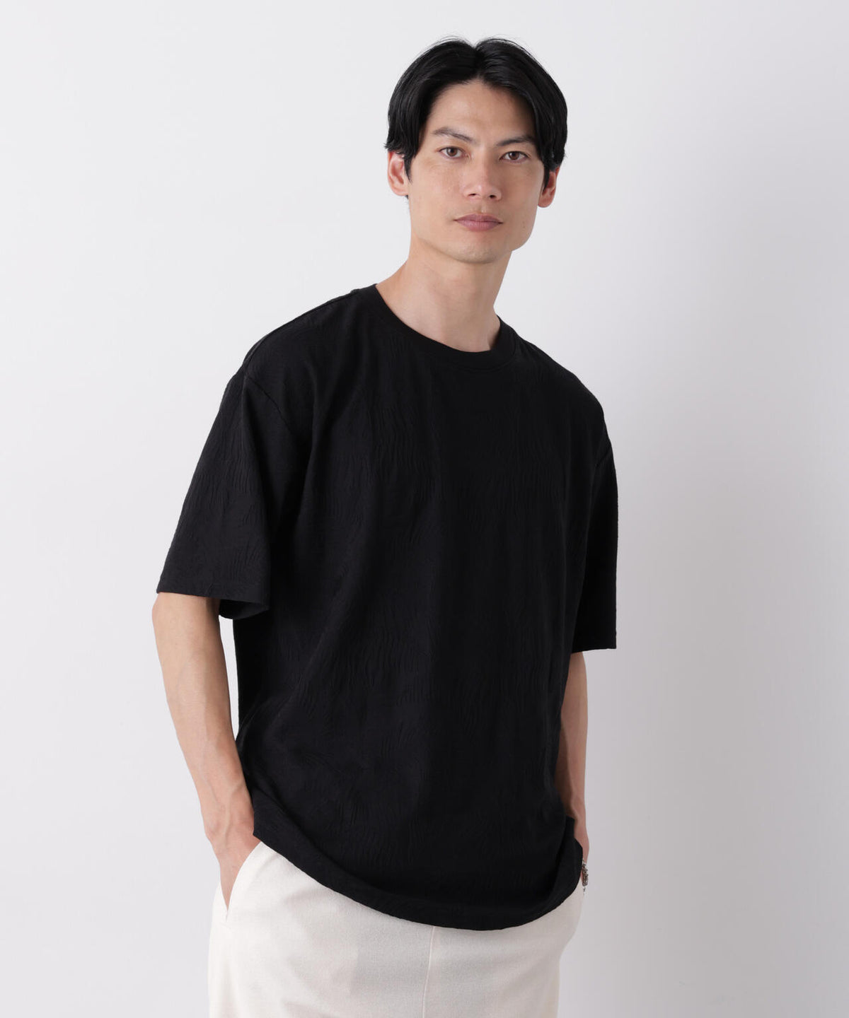 リンクスジャガードリーフ柄Tシャツ 6686224204
