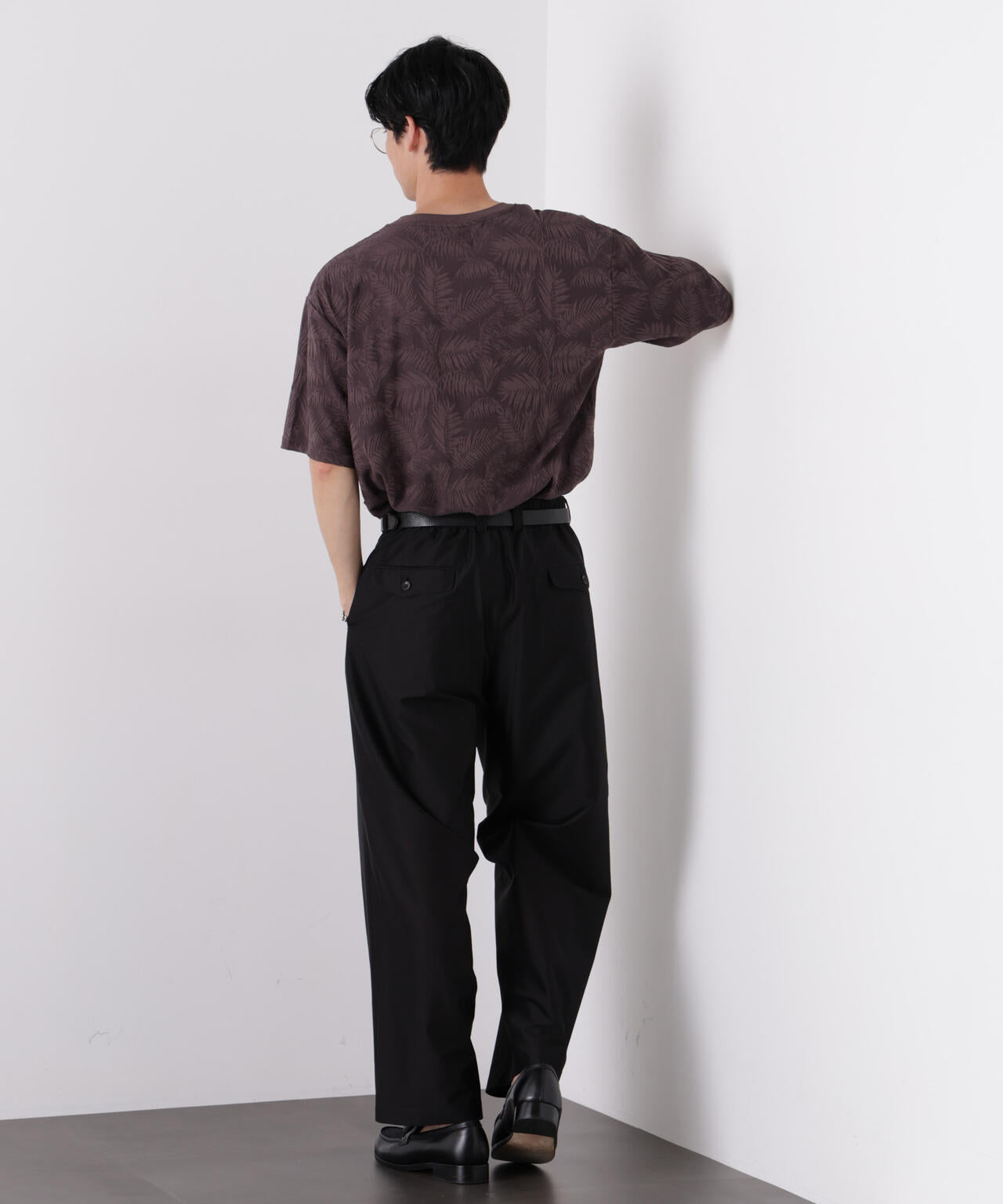 リンクスジャガードリーフ柄Tシャツ 6686224204