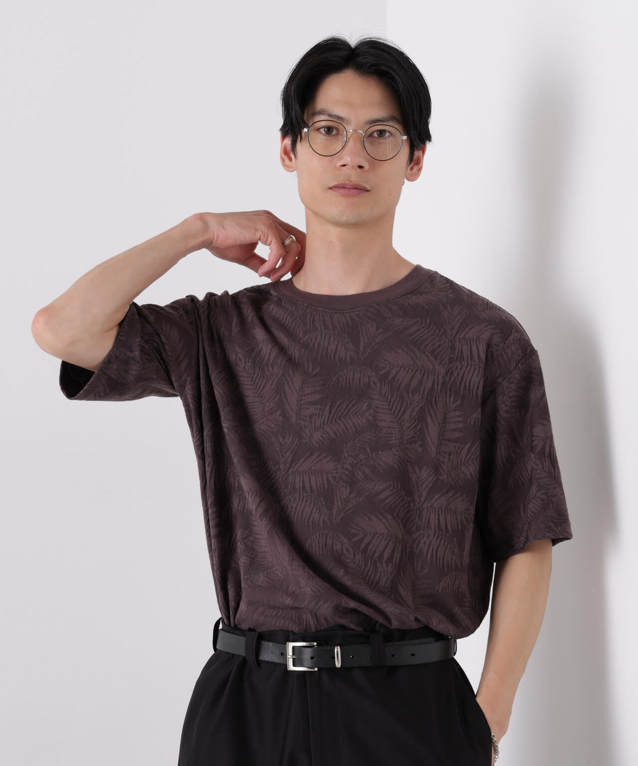 リンクスジャガードリーフ柄Tシャツ 6686224204