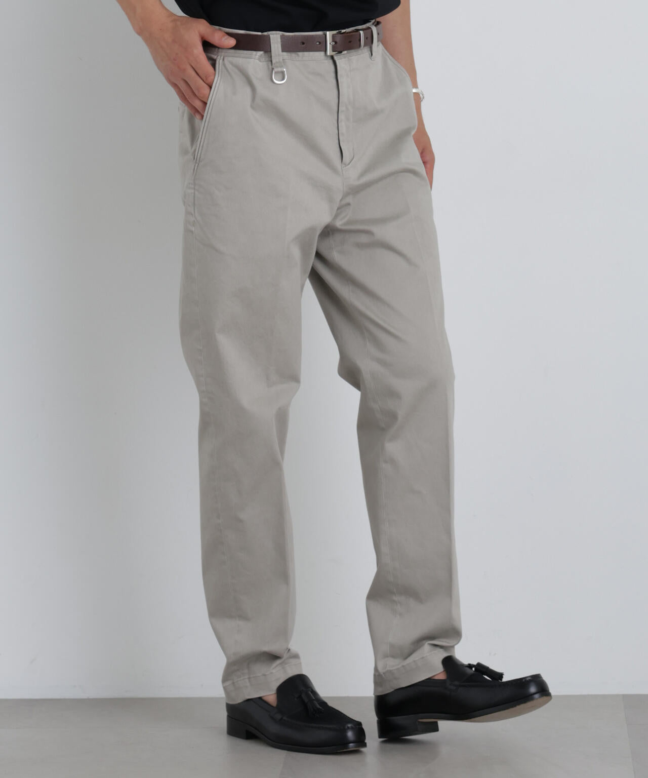 NewOnTrousers フェードサテンSlim テーパー 6686227202