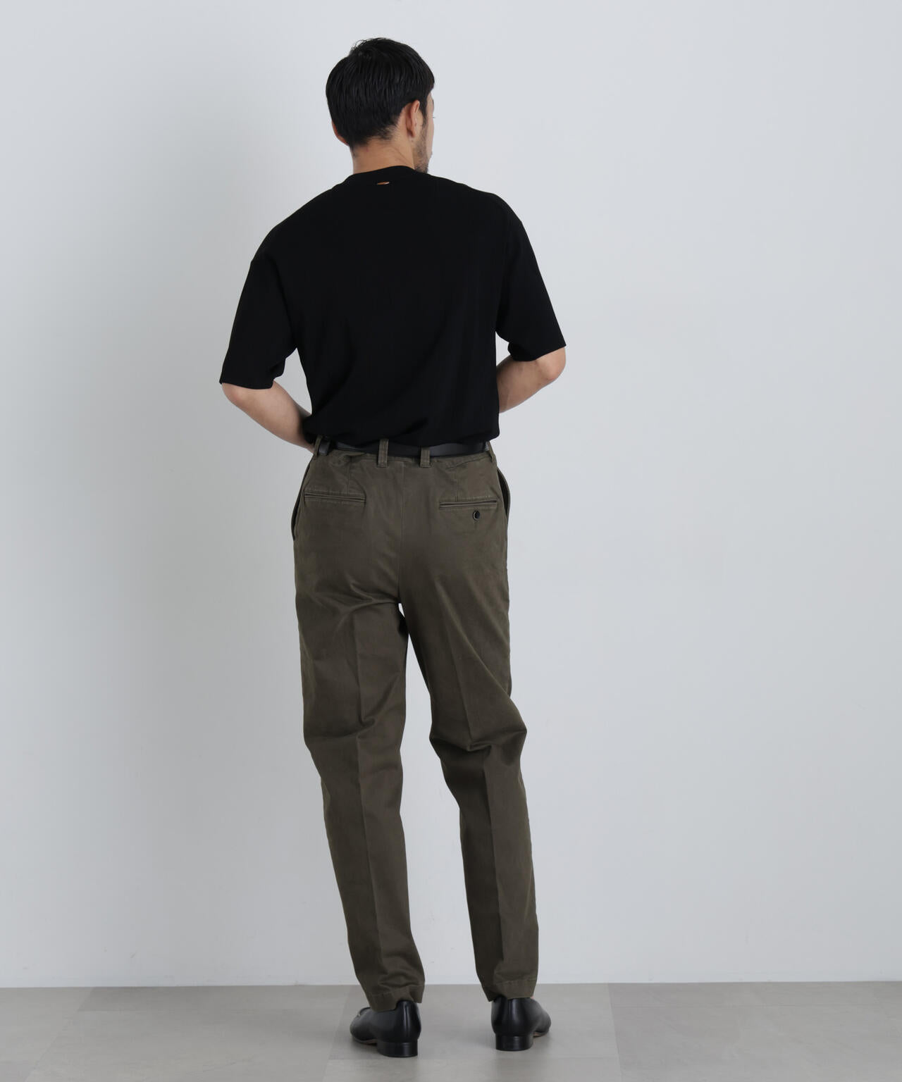 NewOnTrousers フェードサテンSlim テーパー 6686227202