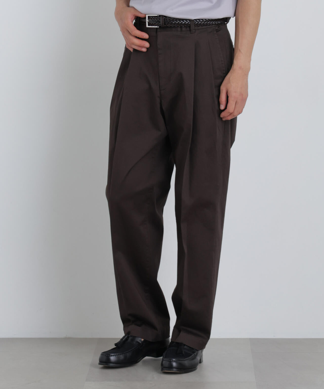 NewOnTrousers ウォッシュサテンWide テーパー 6686227203